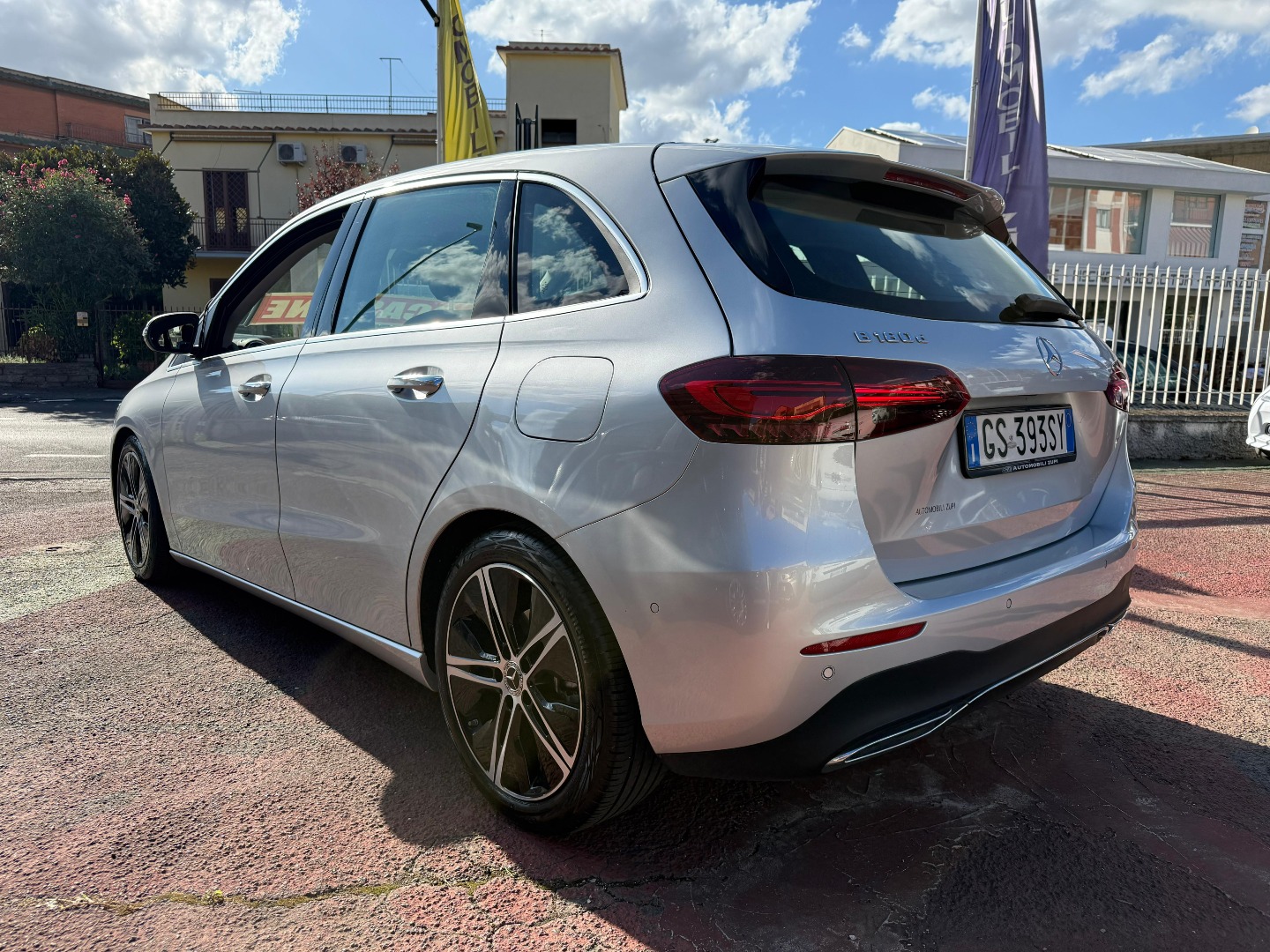 Immagine 10 - Mercedes-Benz B 180d All. AMG Line Premium **INTERNI IN PELLE**