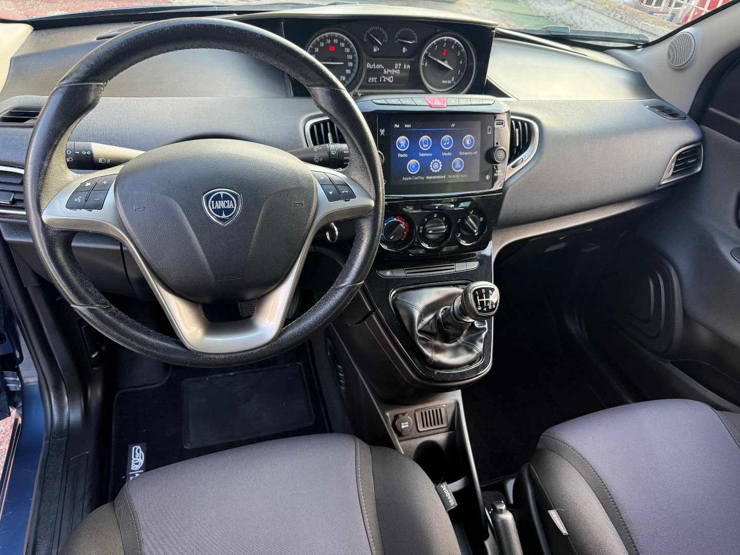 Lancia Ypsilon HYBRID 70cv *LA CITY CAR PERFETTA*