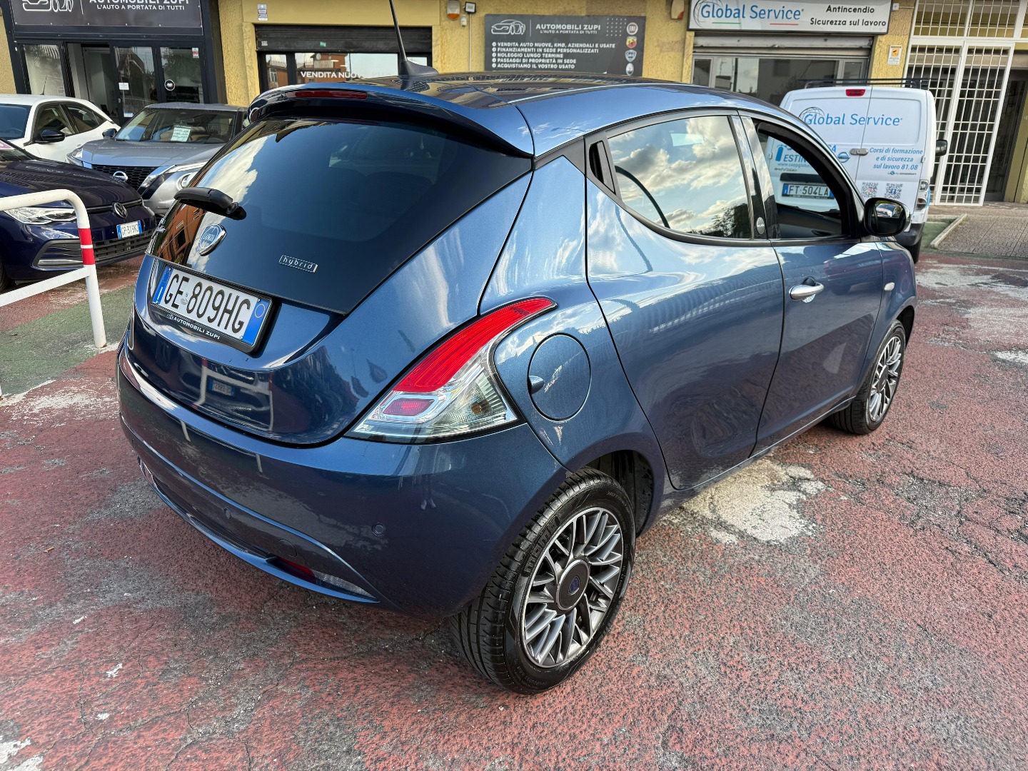 Lancia Ypsilon HYBRID 70cv *LA CITY CAR PERFETTA*