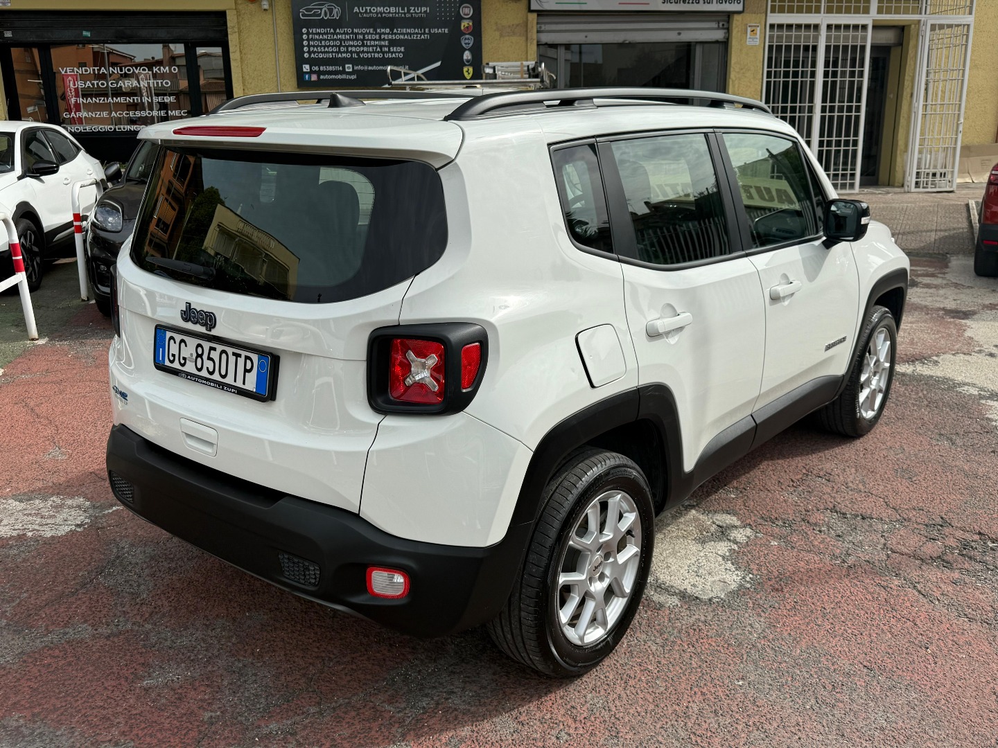 Immagine 5 - Jeep Renegade 130cv AUTOM. *VETTURA ITALIANA*