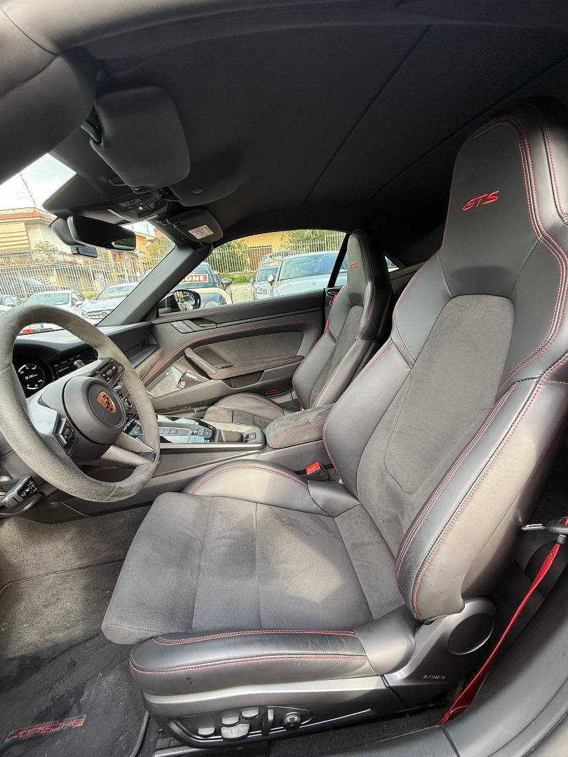 Immagine 4 - Porsche 992 Carrera 4 GTS Cabrio *GARANZIA PORSCHE APPROVED*