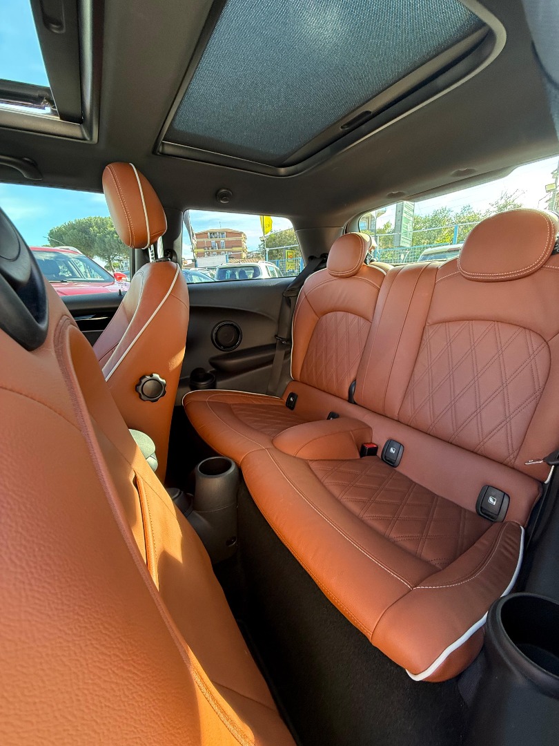 Immagine 1 - MINI John Cooper Works **SERVICE MINI** UNIPRO TETTO/LED