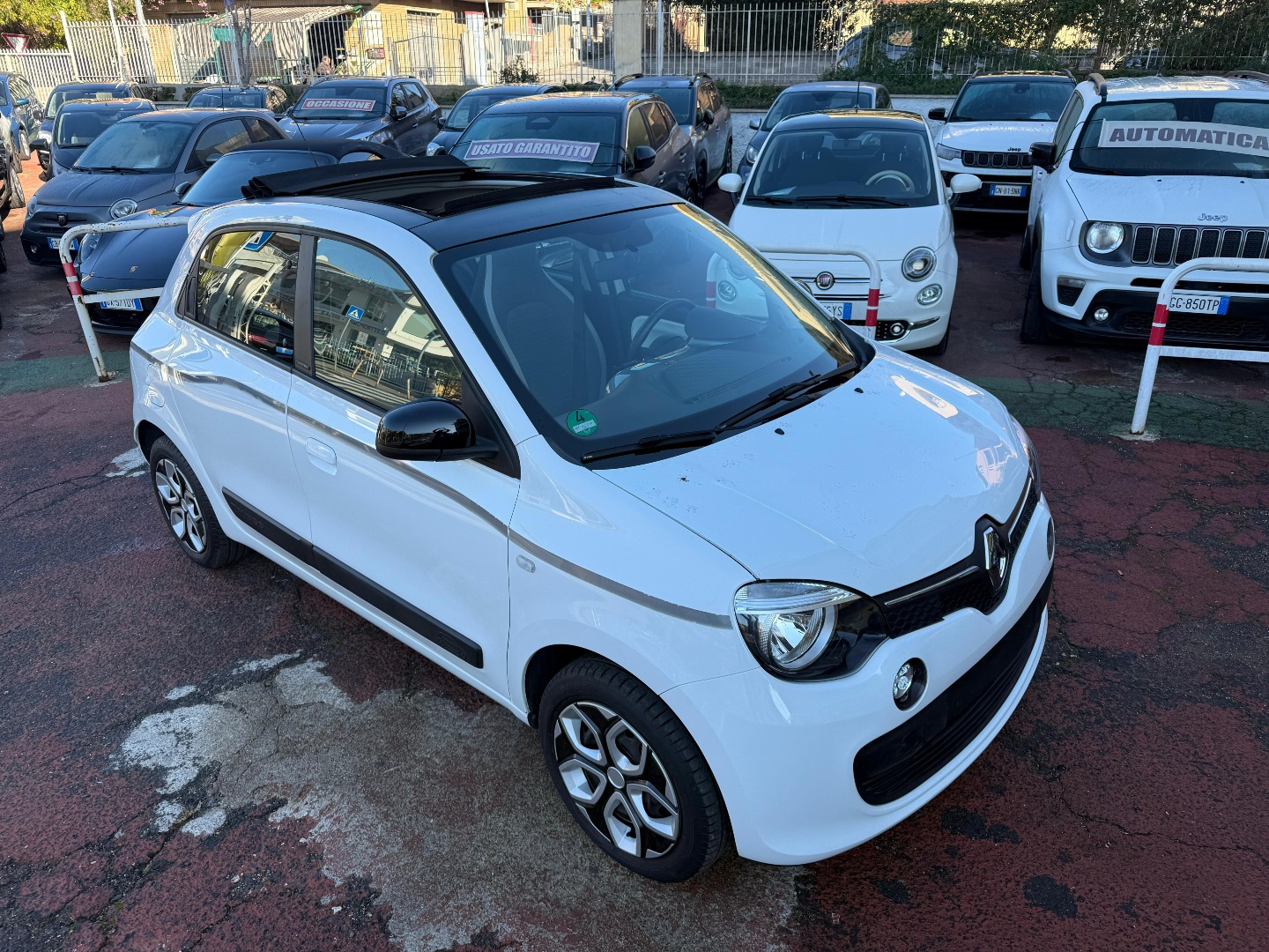 Renault Twingo 1.0 **Bassi Consumi, Ottima in Città**