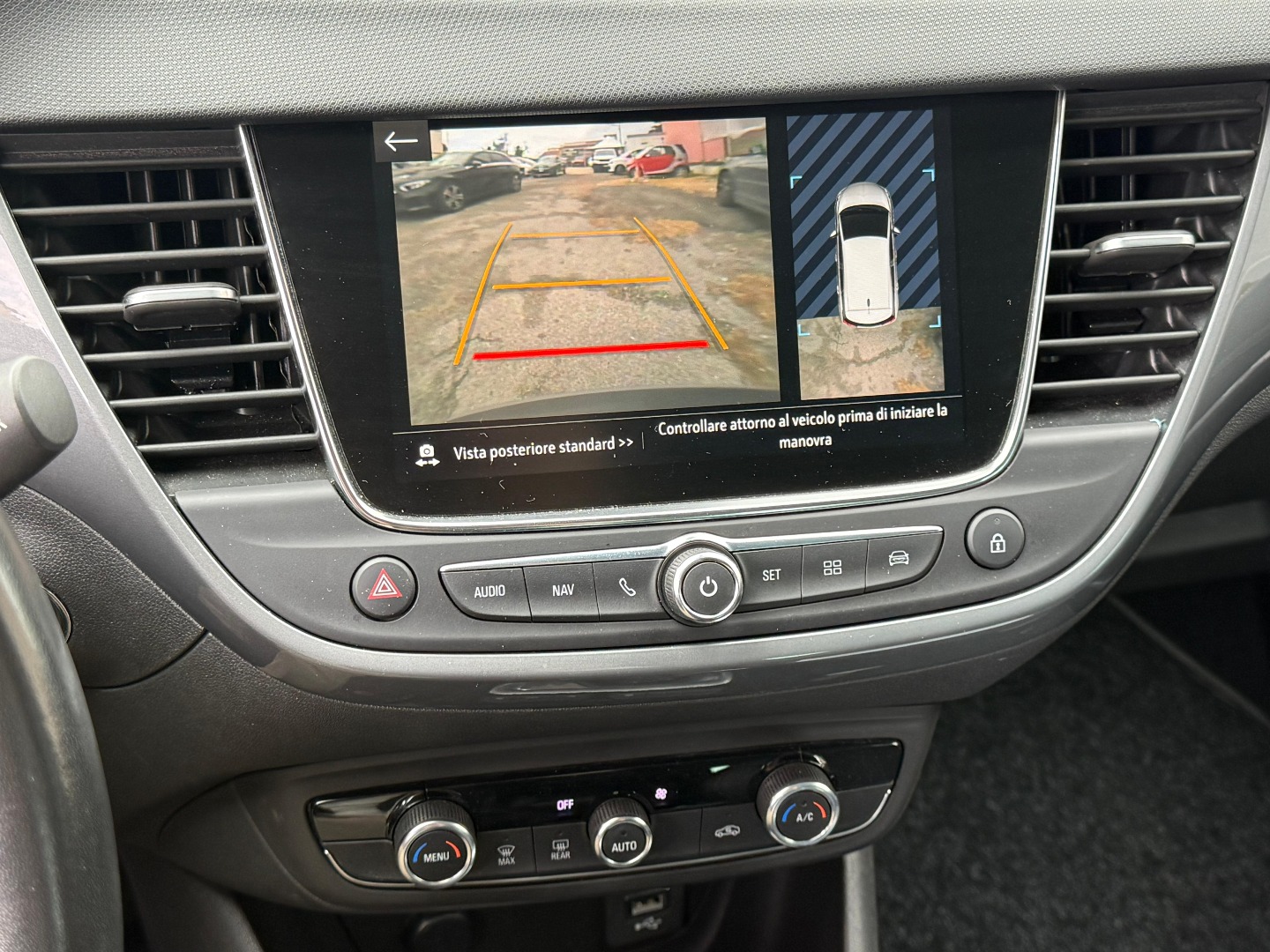 Immagine 3 - Opel Crossland 1.2 **AUTOMATICA** 