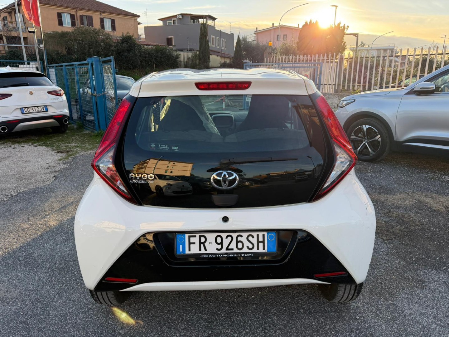 Immagine 3 - Toyota Aygo 1.0 5p **AUTOMATICA**