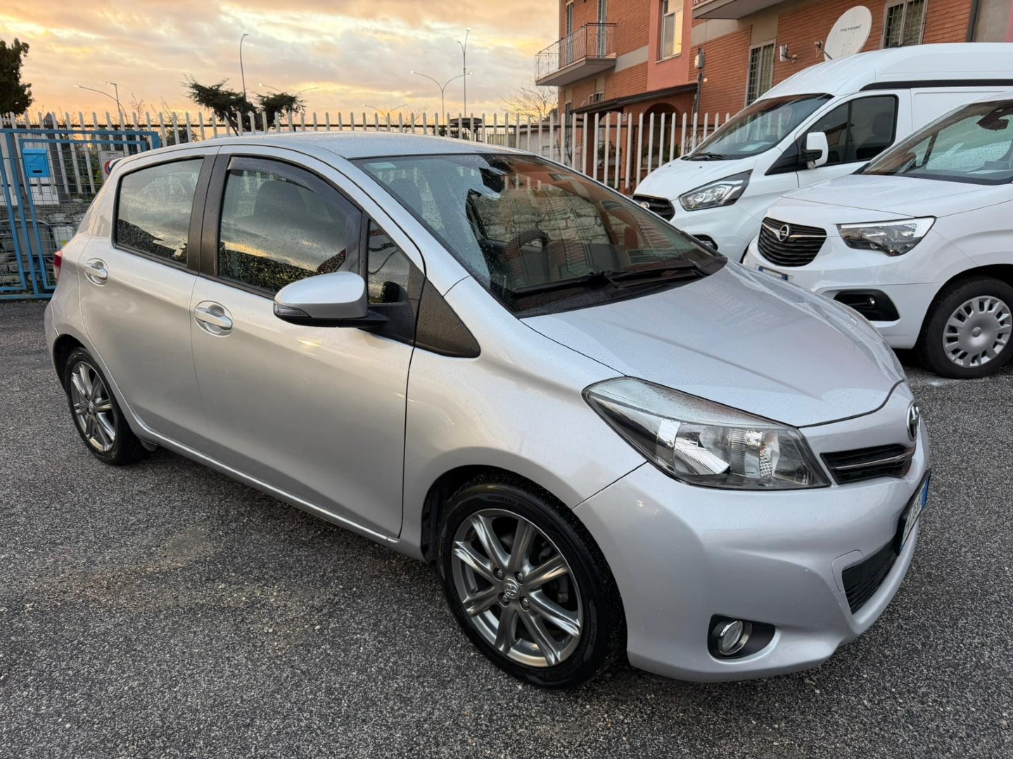 Immagine 9 - Toyota Yaris 5p 1.4 **GANCIO TRAINO/RETROCAMERA**