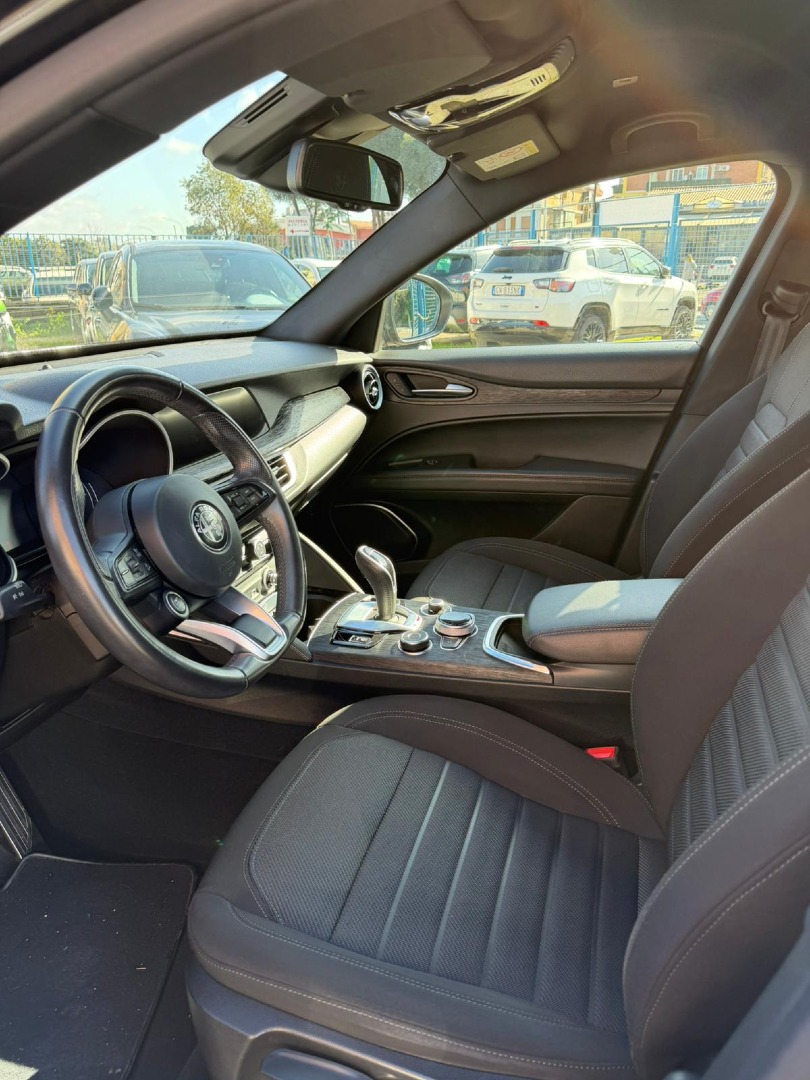 Immagine 3 - Alfa Romeo Stelvio 2.2 t Super Business Q4 **IVA ESP**