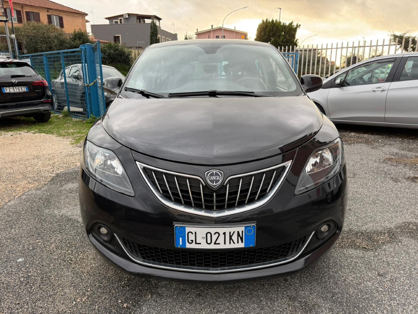Immagine 5 - Lancia Ypsilon 1.0 Hybrid **SENSORI DI PARCHEGGIO**