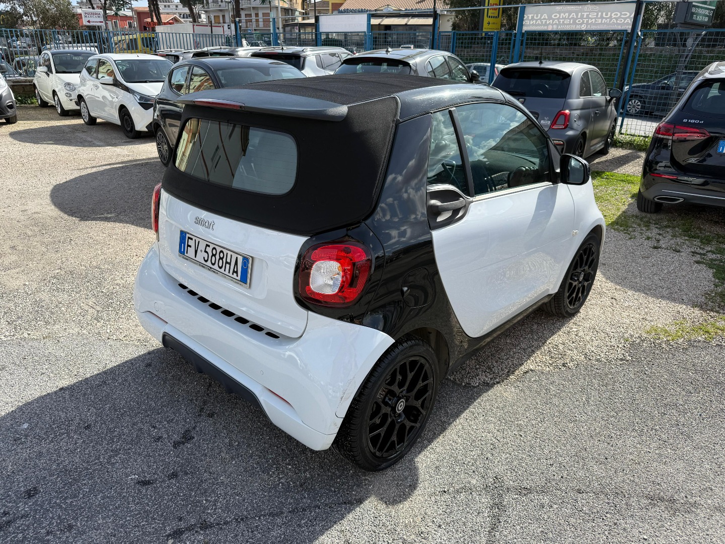Immagine 5 - SMART FORTWO **Cabrio** 1.0 All.twinamic
