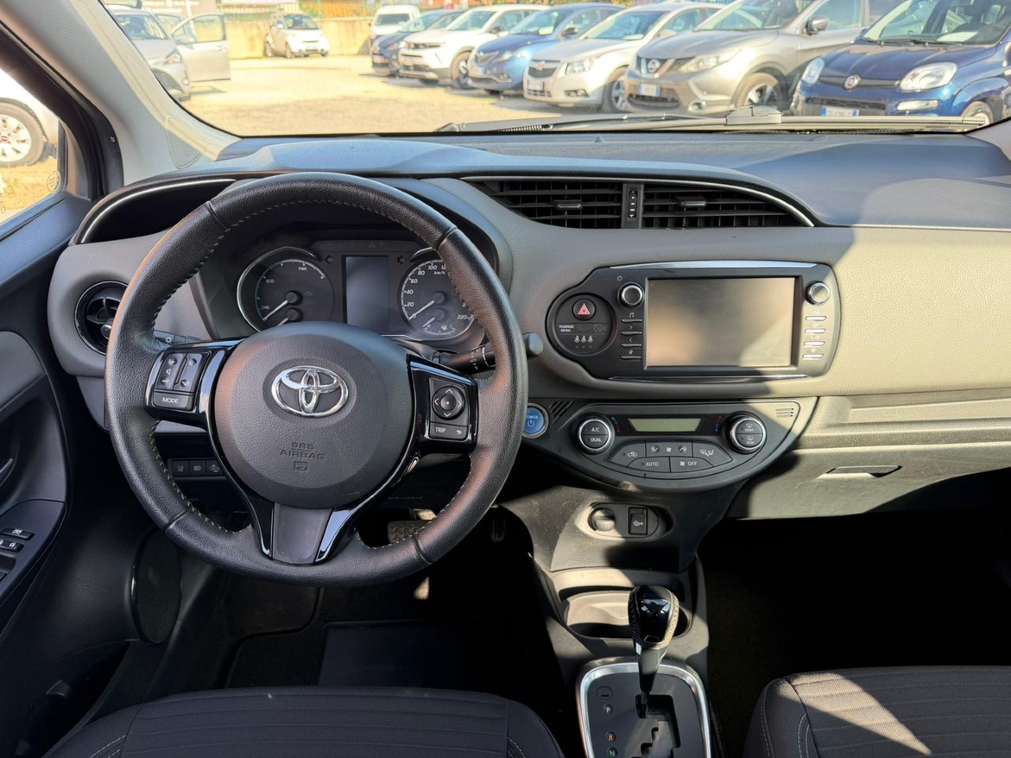 Immagine 3 - Toyota Yaris 1.5 Hybrid *CRONOLOGIA TAGLIANDI*