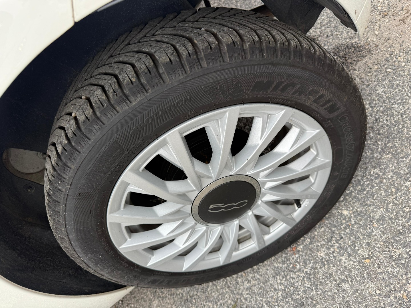 Immagine 2 - Fiat 500 1.0 Hybrid Dolcevita **UNICO PROPRIETARIO**IVA ESP