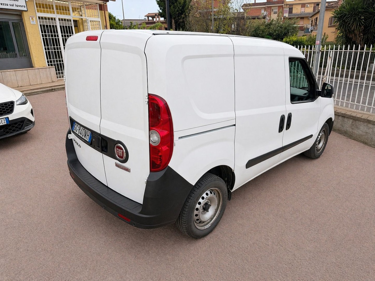 Immagine 2 - Fiat Doblo CARGO 1.3 **VETTURA ITALIANA** + IVA22%