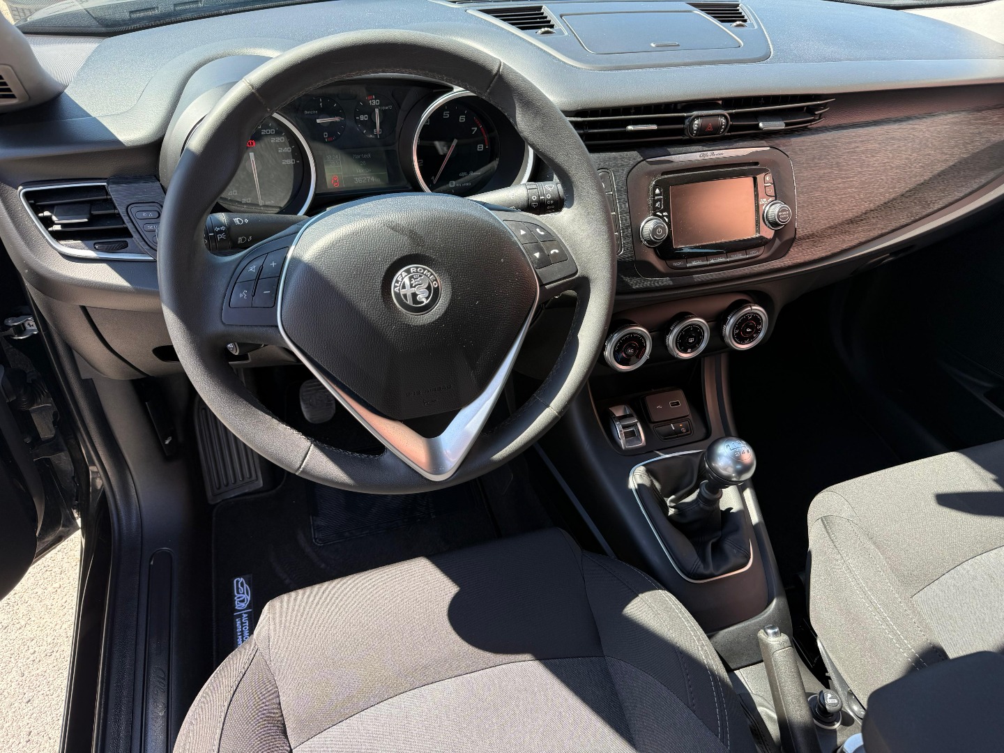 Immagine 4 - Alfa Romeo Giulietta 1.4 Turbo All. Super **Solo 36.000km**