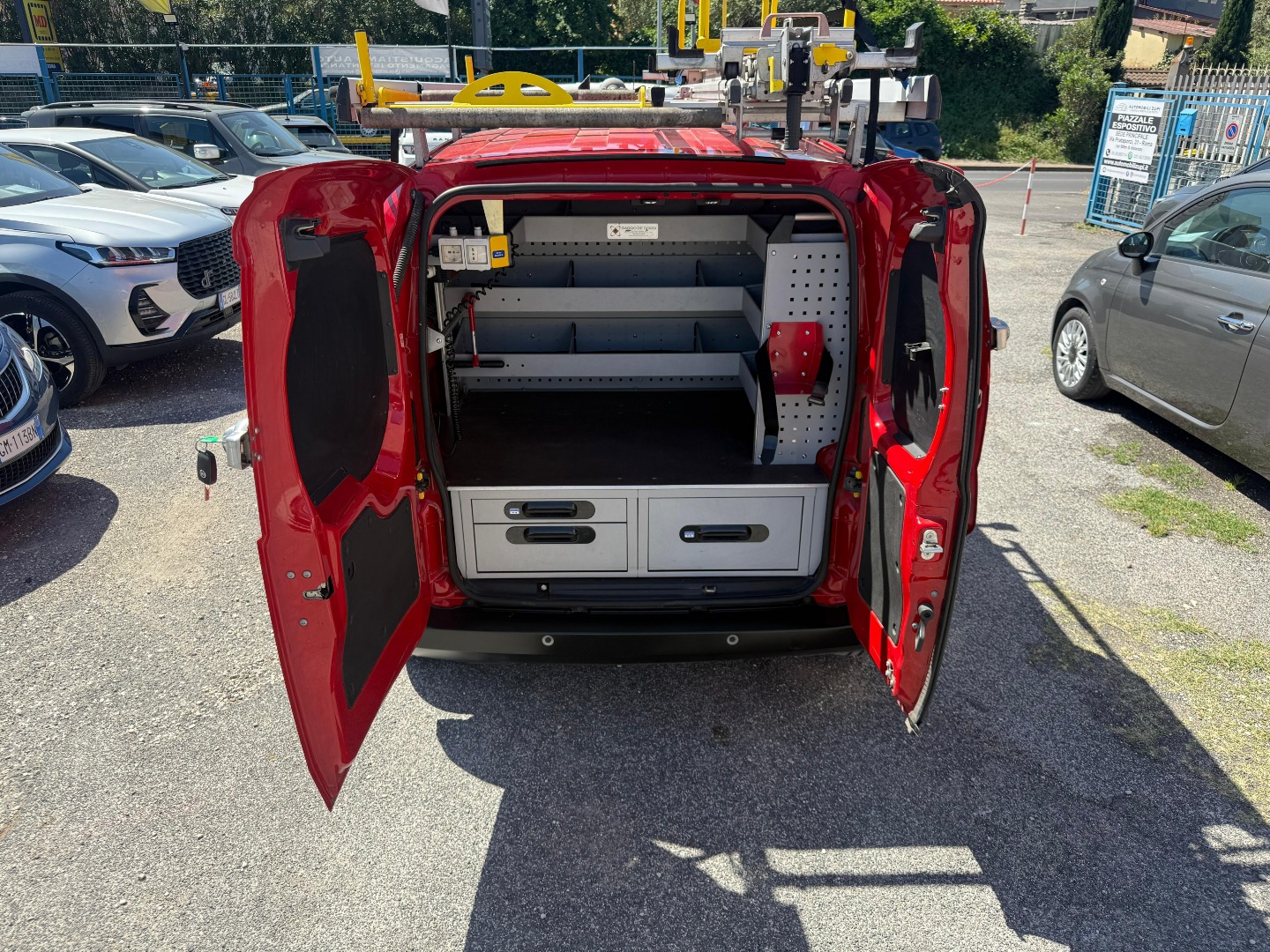 Immagine 3 - Fiat Fiorino 1.3 mjt Completo Di Allestimento **VETTURA ITALIANA** +IVA 22%