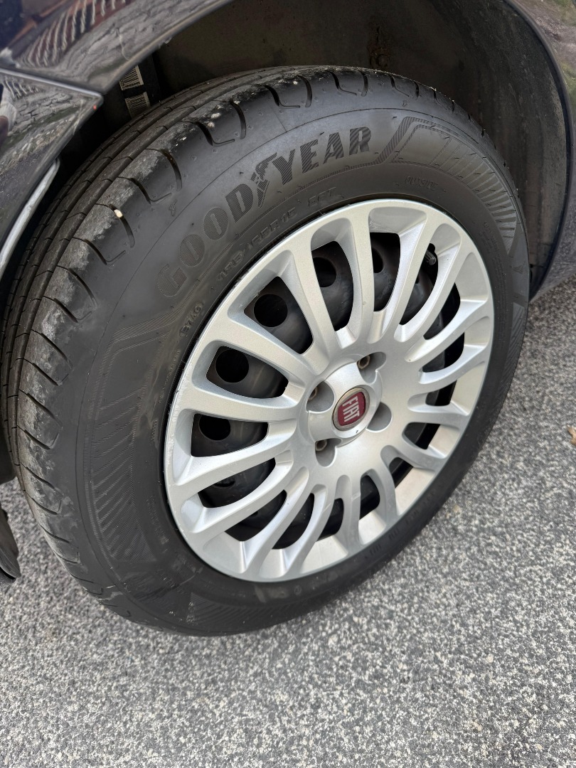 Immagine 1 - Fiat Punto 5posti 1.3 **SENSORI POSTERIORI**