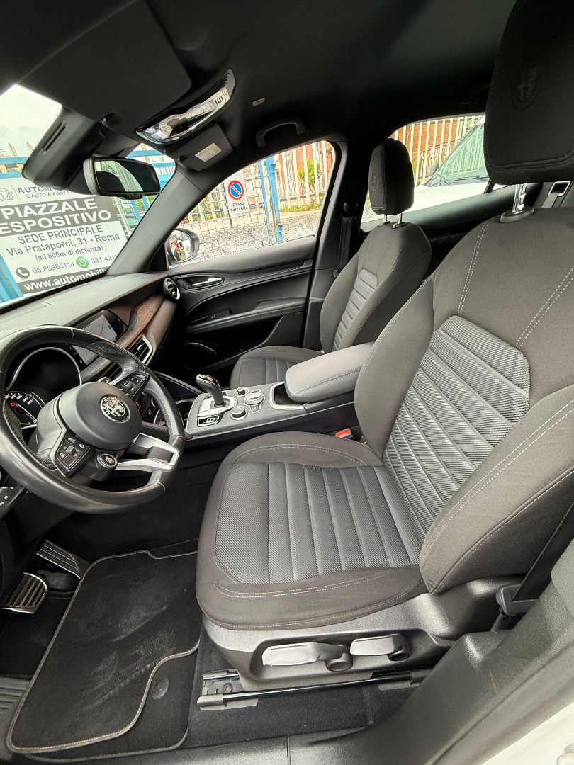 Immagine 5 - Alfa Romeo Stelvio 2.2 ALL. Super Business **IVA ESP**