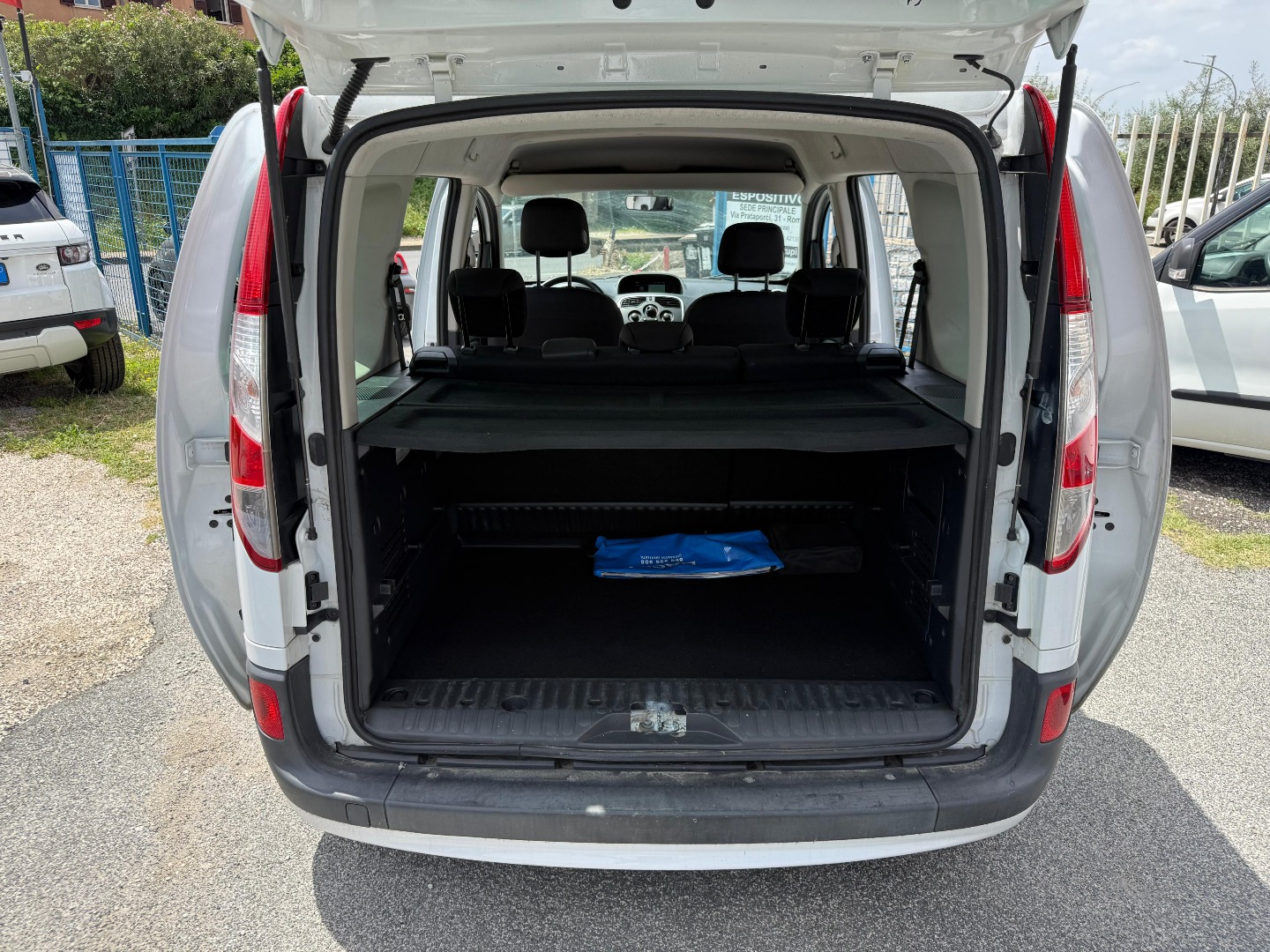 Immagine 5 - Renault Kangoo 5 POSTI 1.5 ALL. blue dci Life 95cv +IVA 22%