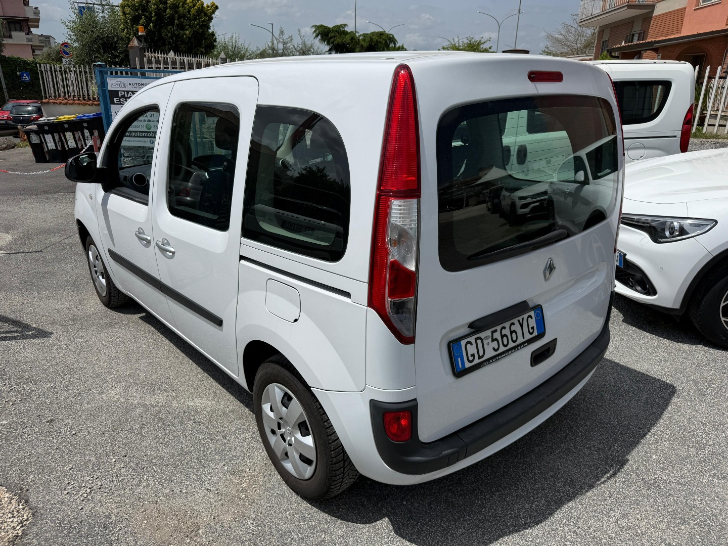 Immagine 6 - Renault Kangoo 5 POSTI 1.5 ALL. blue dci Life 95cv +IVA 22%