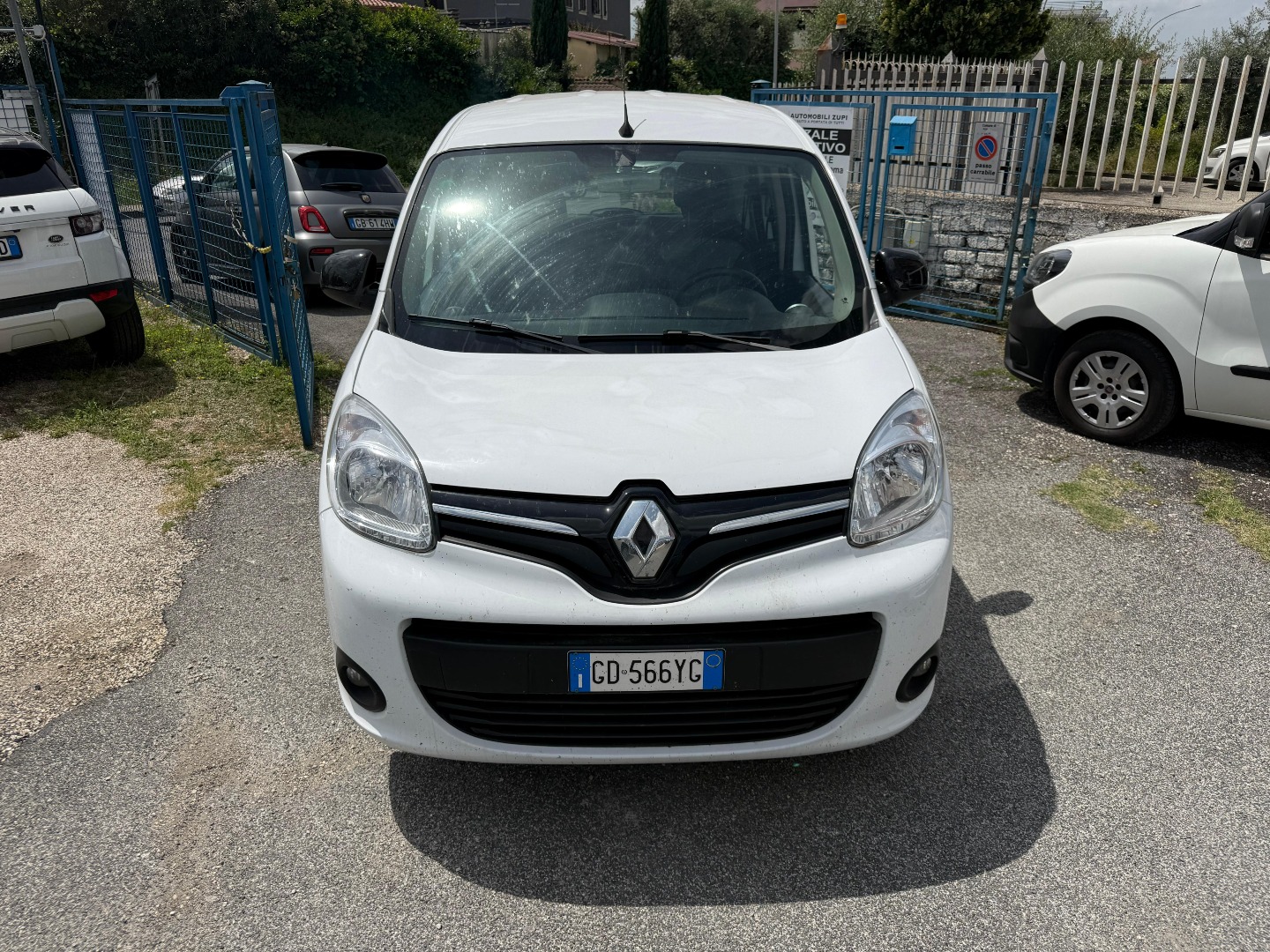 Immagine 10 - Renault Kangoo 5 POSTI 1.5 ALL. blue dci Life 95cv +IVA 22%