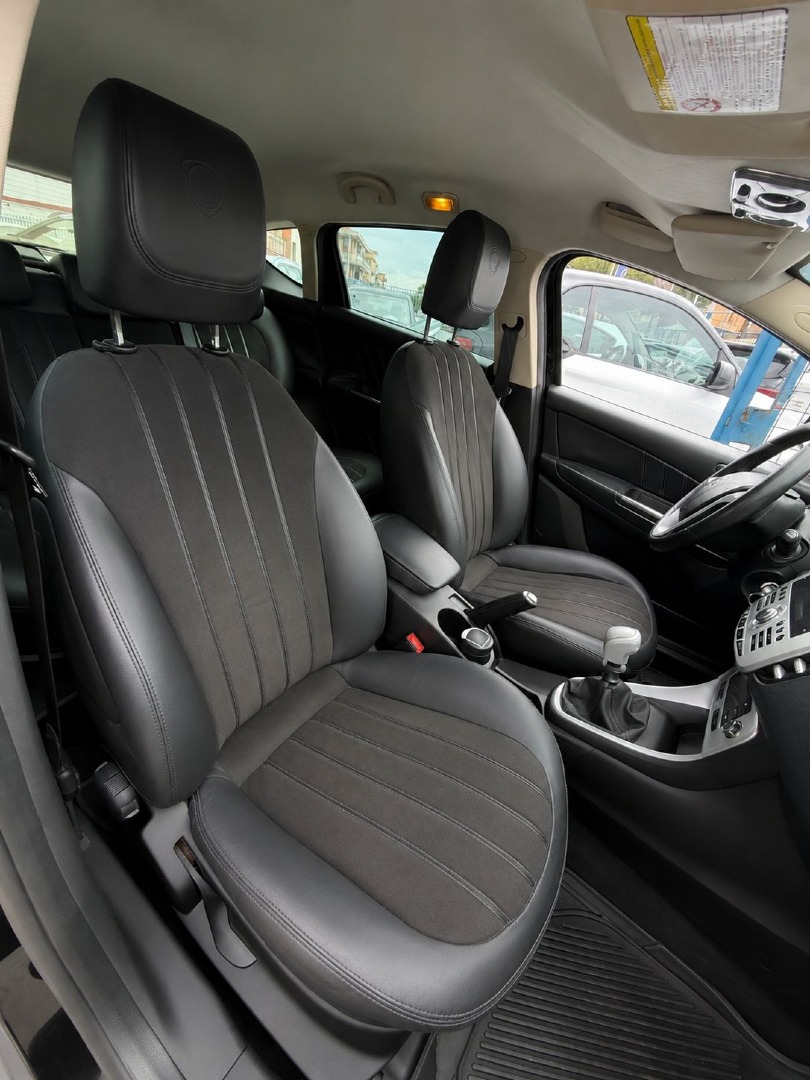 Immagine 2 - Lancia Delta 120 cv diesel - UNICO PROPRIETARIO