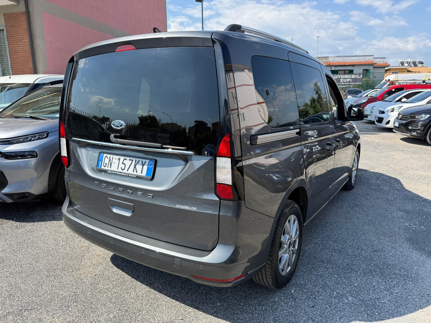 Immagine 8 - Ford Tourneo Connect 2.0 Ecoblue 122cv All.Titanium **AUTOMATICO** 7POSTI IVA ESPOSTA