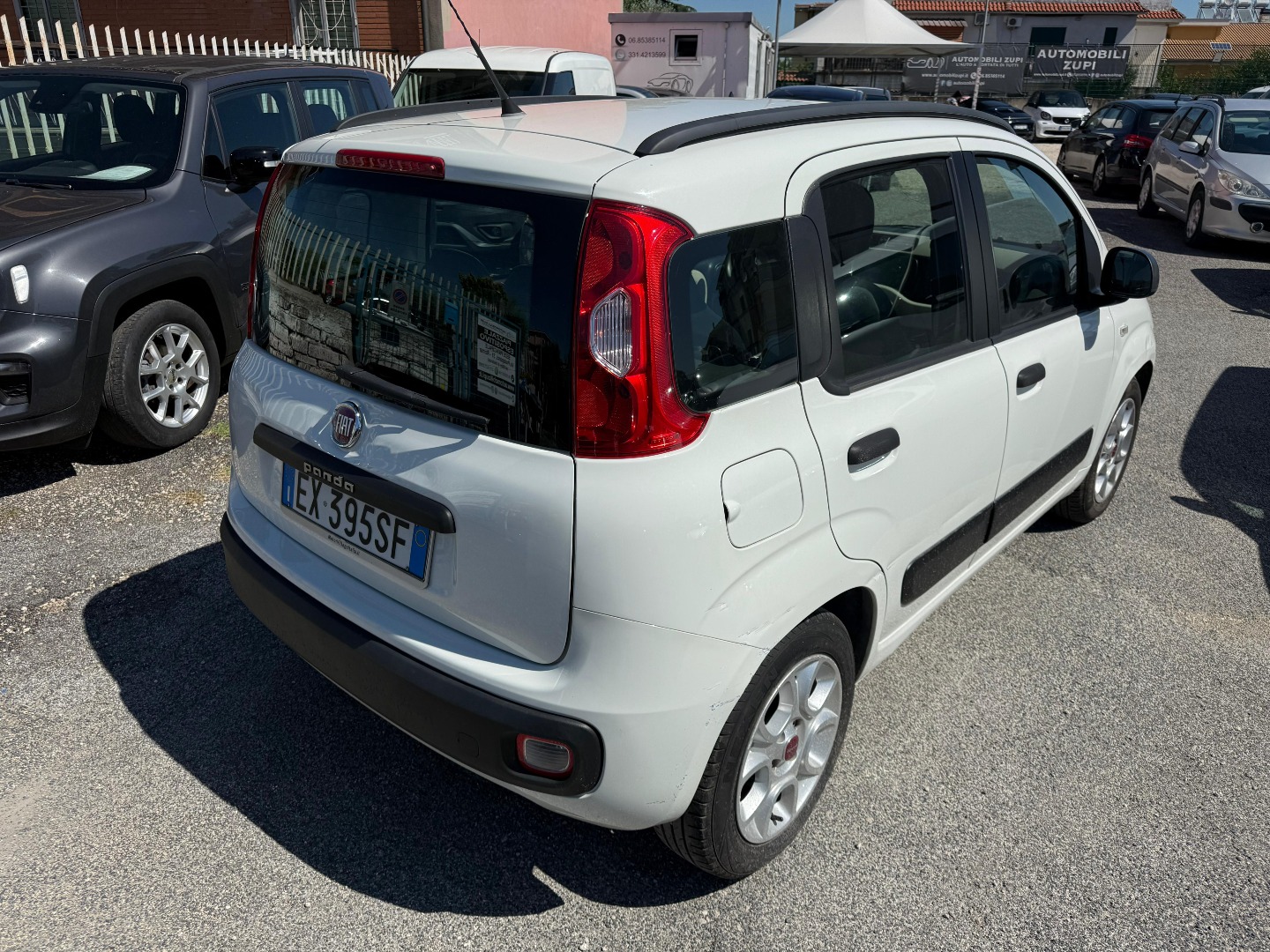 Immagine 2 - Fiat Panda 1.2 Lounge 69cv *UNICO PROPRIETARIO* Euro6