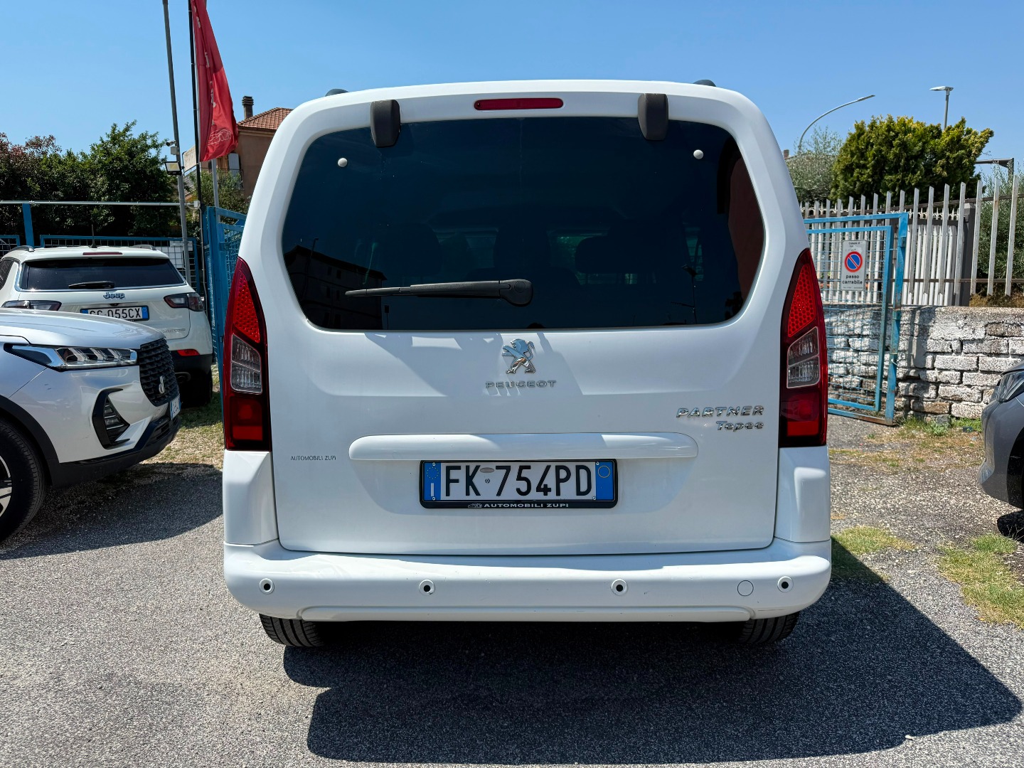 Immagine 2 - Peugeot Partner Tepee 1.6 bluehdi Active **4 GOMME NUOVE** IVA ESP