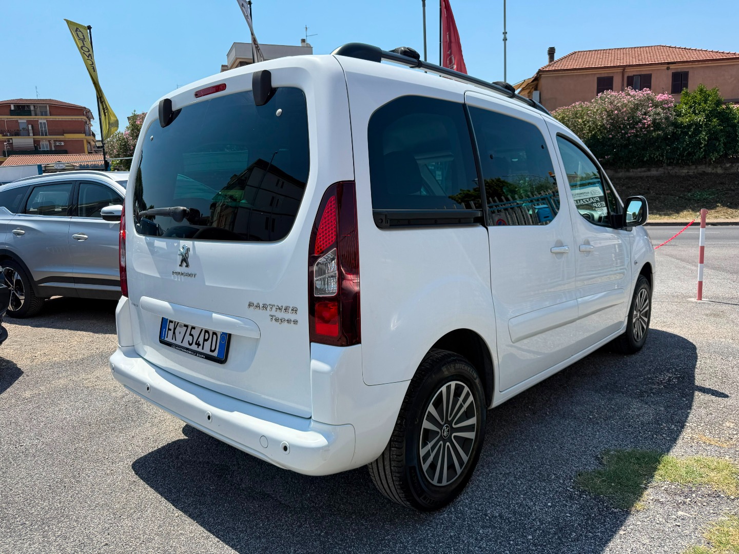 Immagine 4 - Peugeot Partner Tepee 1.6 bluehdi Active **4 GOMME NUOVE** IVA ESP