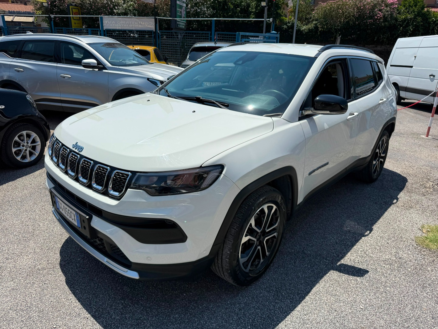 Immagine 8 - Jeep Compass 1.3 Phev Limited 4xe Pronta Consegna
