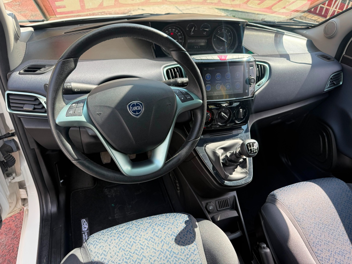 Immagine 8 - Lancia Ypsilon 1.0 Hybrid All. Gold **SOLO 23.000KM**