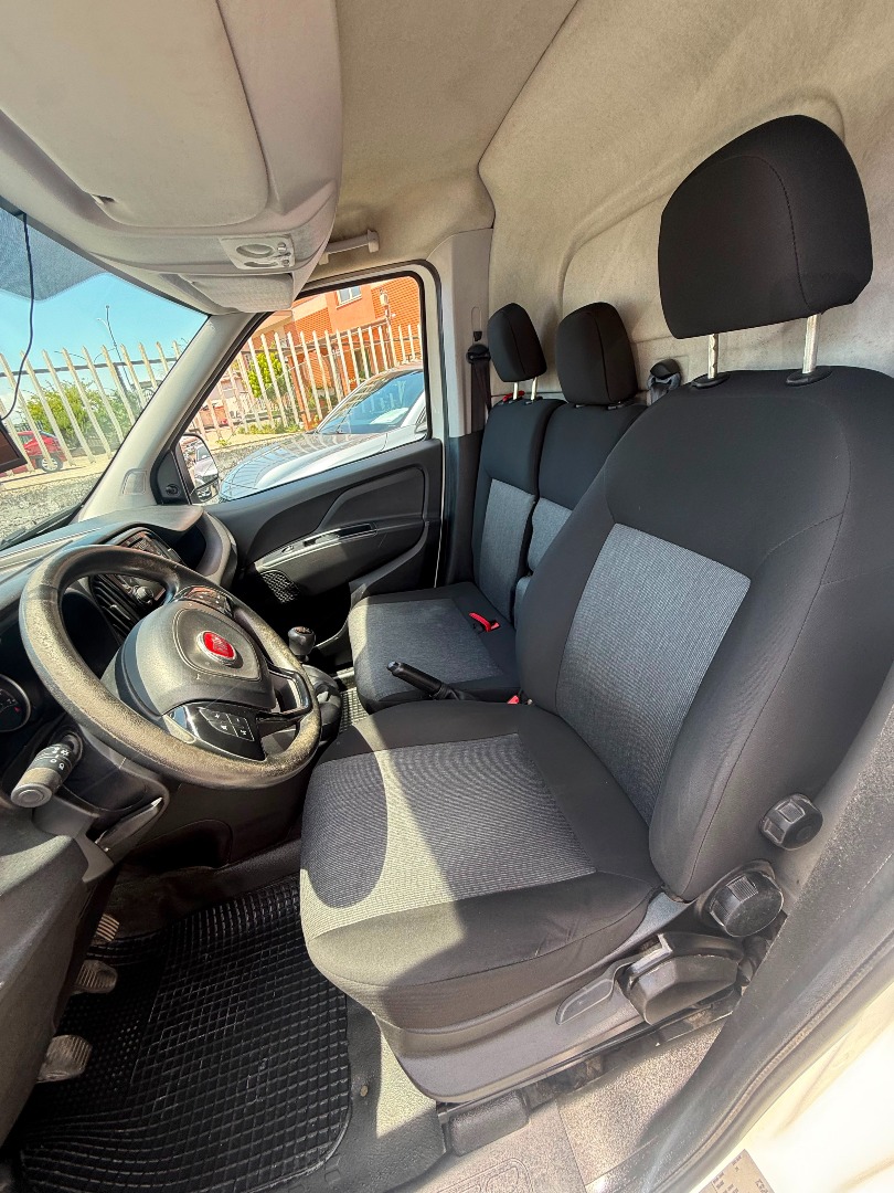 Immagine 3 - Fiat Doblo 3 POSTI 1.4 T-Jet 120cv metano **VETTURA ITALIANA**