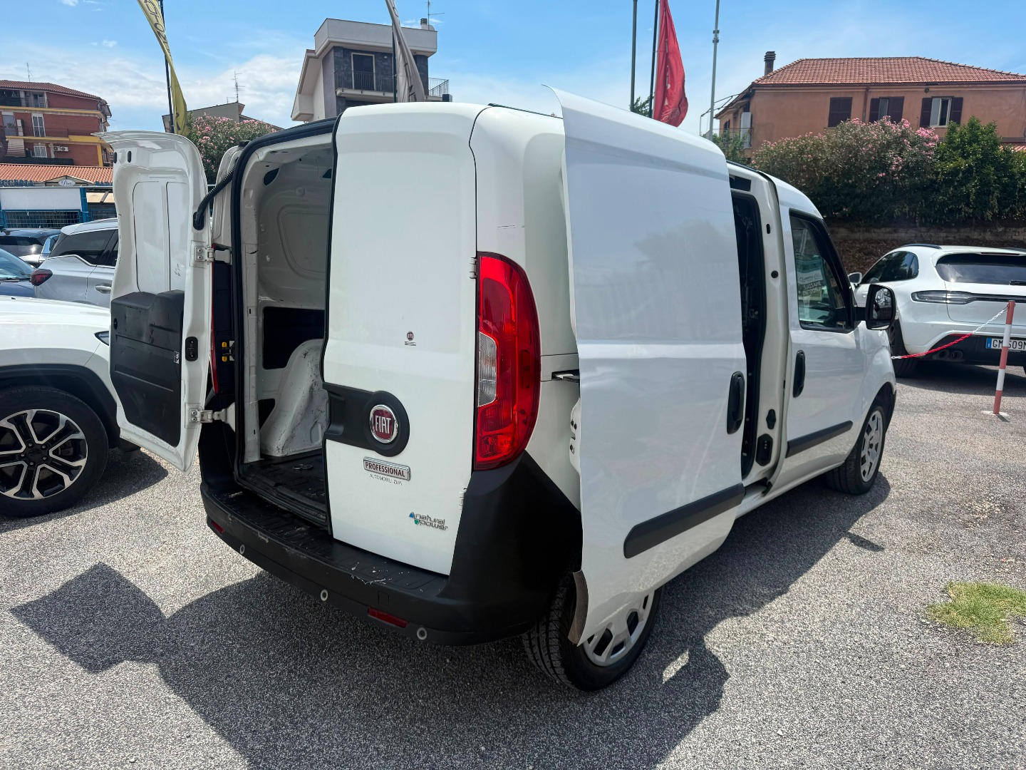 Immagine 10 - Fiat Doblo 3 POSTI 1.4 T-Jet 120cv metano **VETTURA ITALIANA**