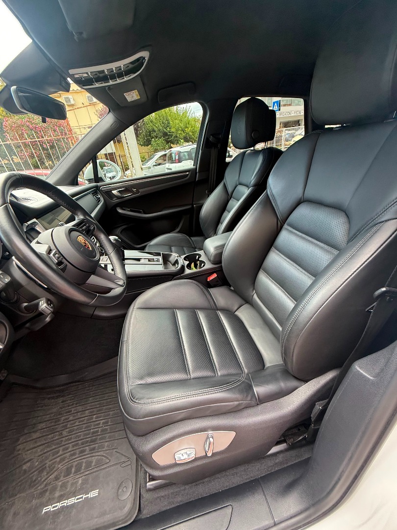 Immagine 3 - Porsche Macan T 2.0 265cv **GARANZIA PORSCHE APPROVED**