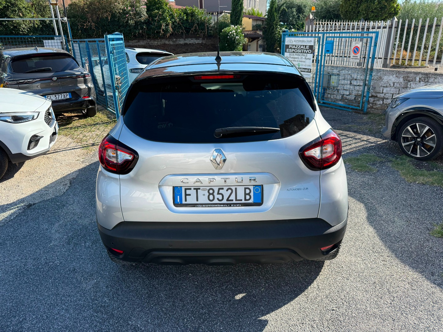 Immagine 10 - Renault Captur 0.9 90cv **UNICO PROPRIETARIO**