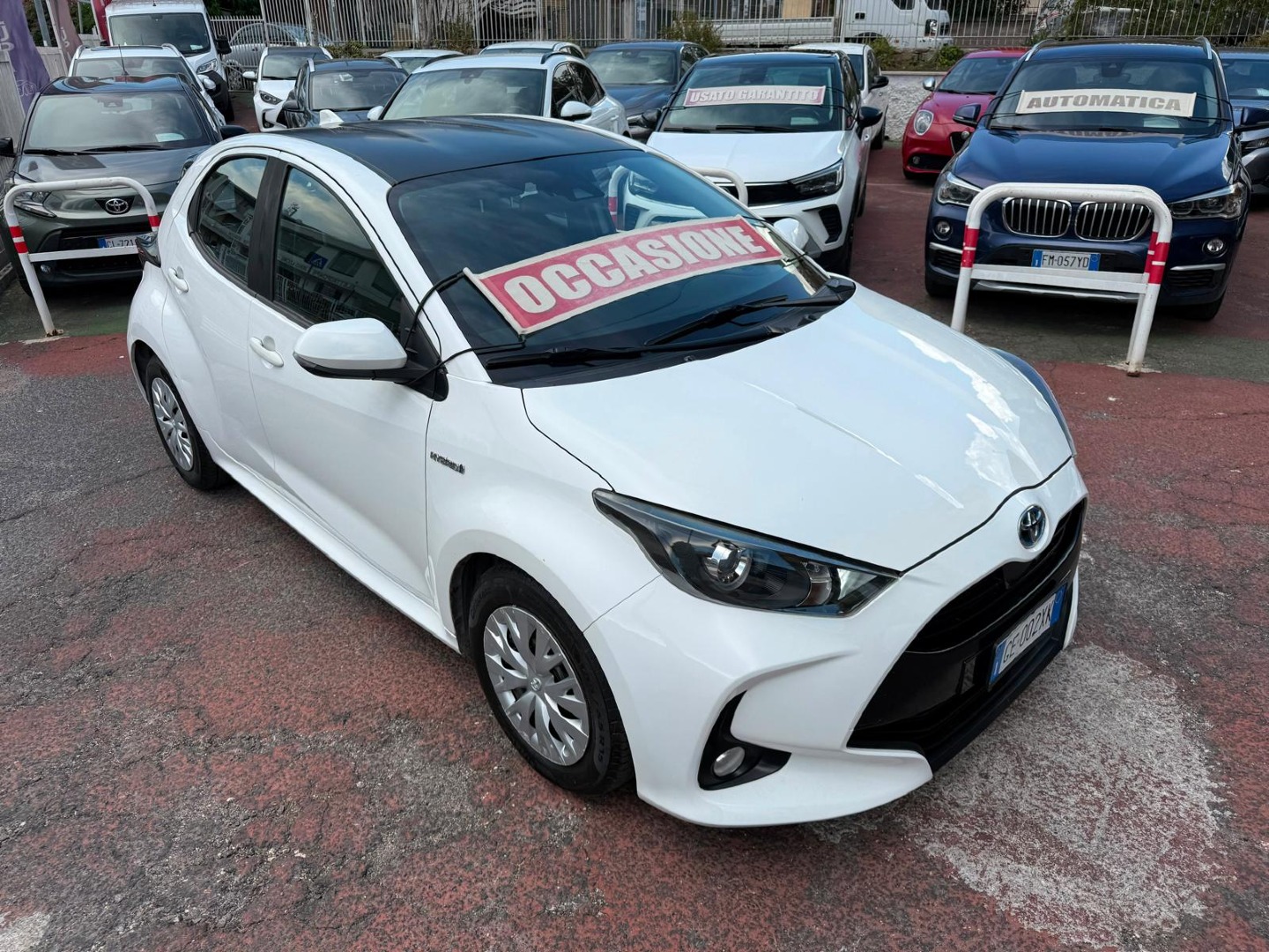 Immagine 2 - Toyota Yaris Hybrid 1.5 92cv **PRONTA CONSEGNA**