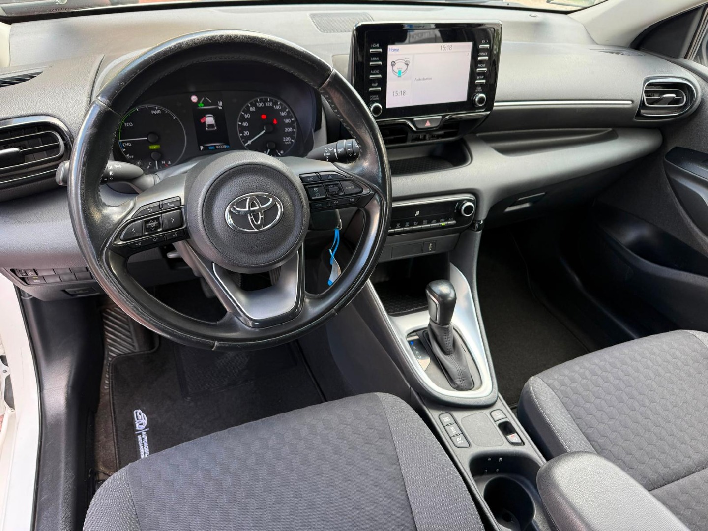 Immagine 2 - Toyota Yaris Hybrid 1.5 92cv **PRONTA CONSEGNA**
