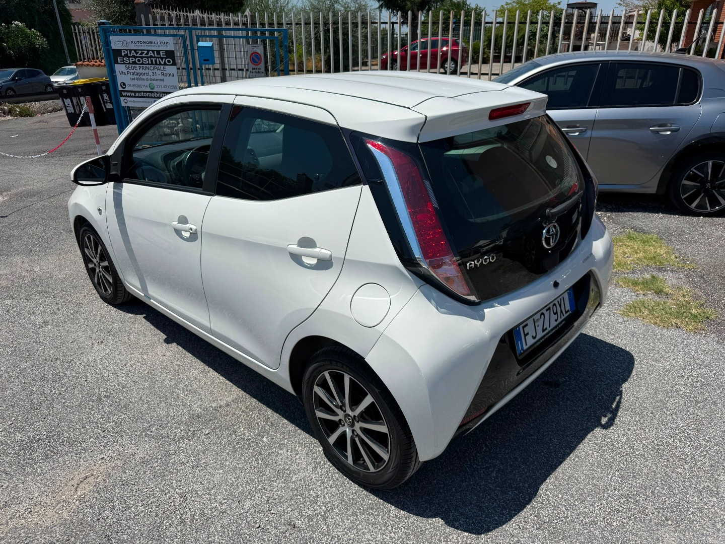 Immagine 10 - Toyota Aygo UNICO PROPR. 1.0 AUTOM. **STORICO SERVICE TOYOTA**