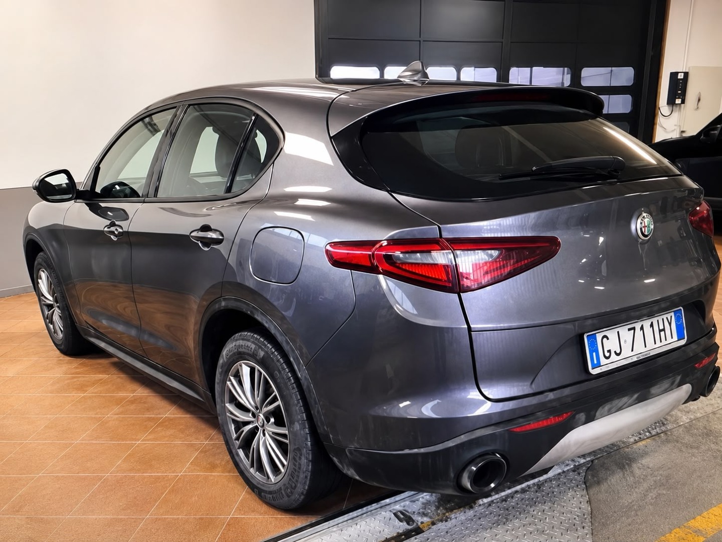 Immagine 4 - Alfa Romeo Stelvio 2.2 ALL. Super Business AT8 Q4 190cv AUTOM.