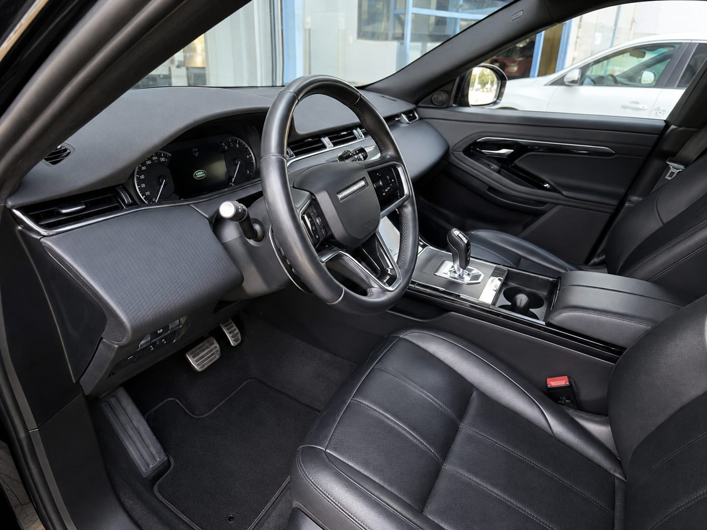 Immagine 1 - Land Rover Range Rover Evoque 2.0d MHEV R-Dynamic awd 163cv **PRONTA CONSEGNA**