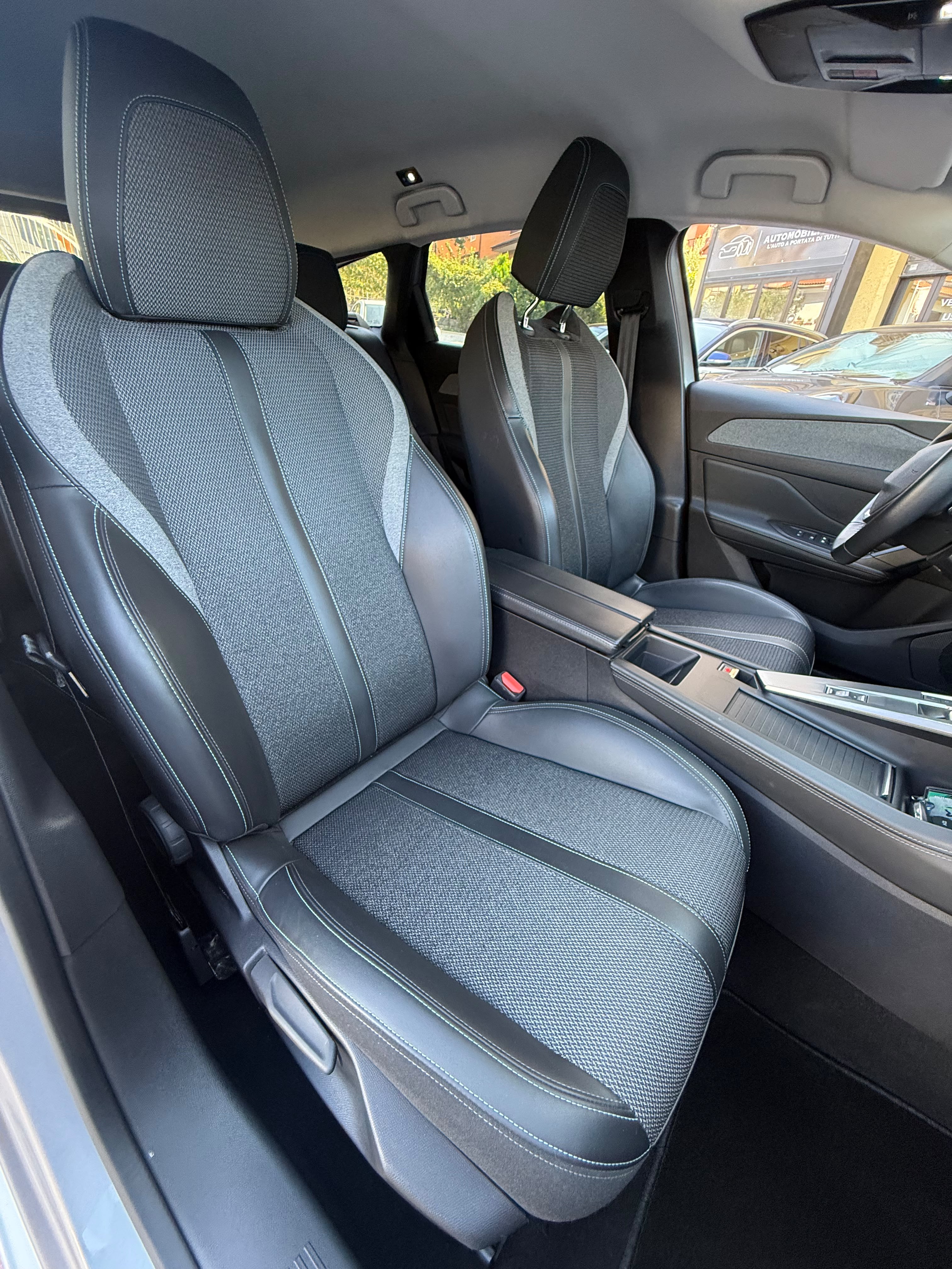 Immagine 5 - PEUGEOT 308 SW GT AUTOMATICA 1.5 130 CV