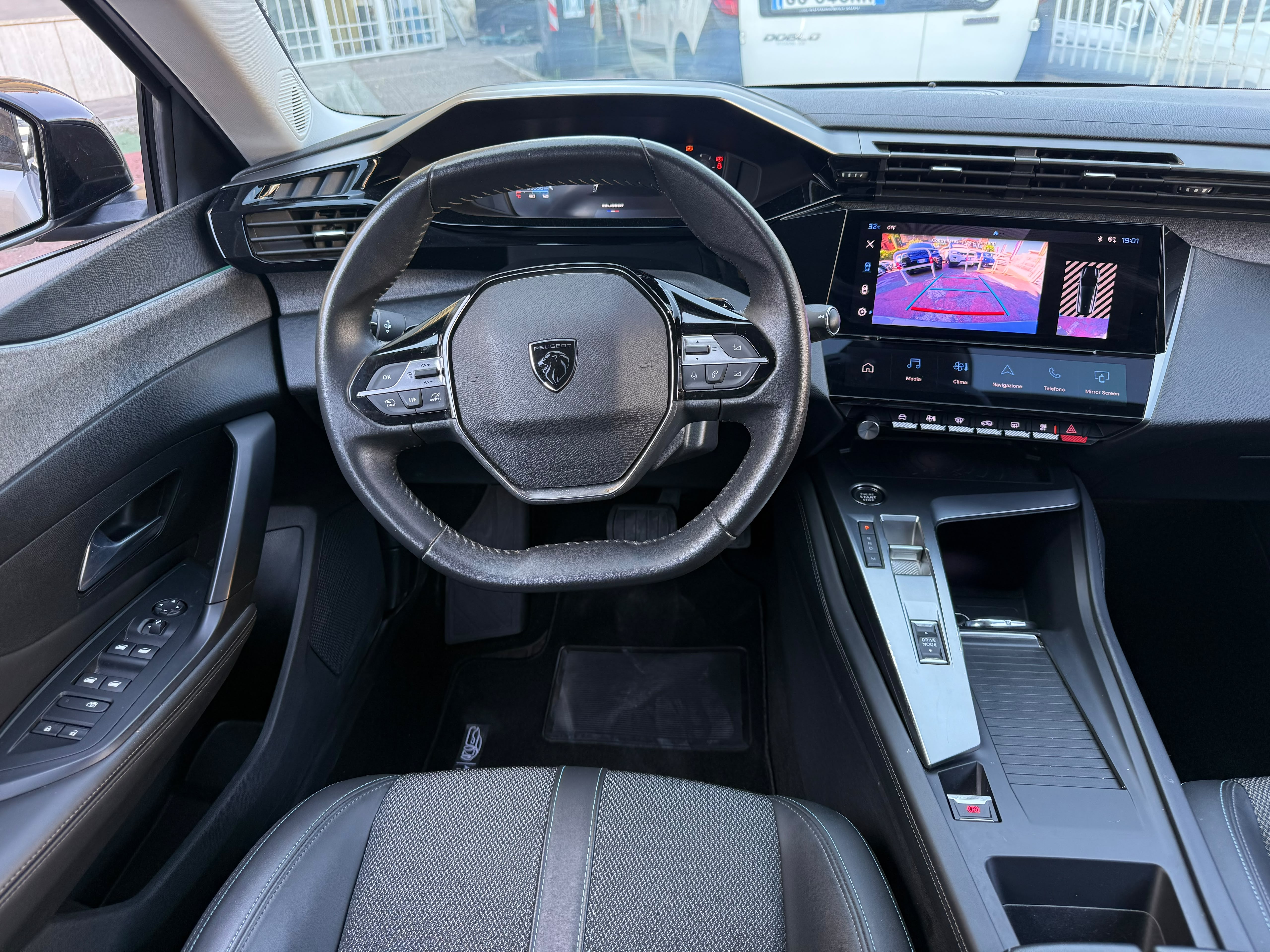 Immagine 6 - PEUGEOT 308 SW GT AUTOMATICA 1.5 130 CV