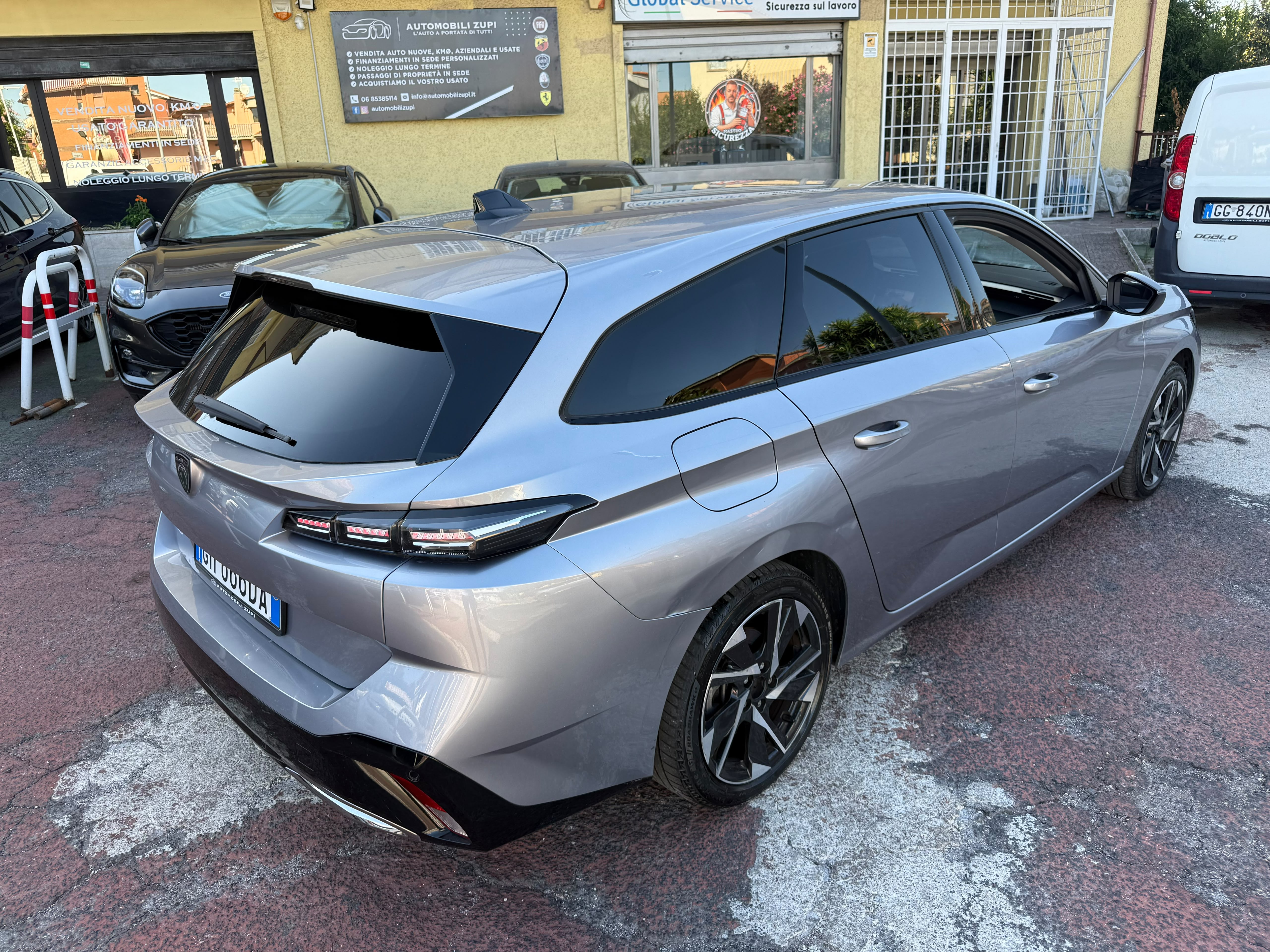 Immagine 8 - PEUGEOT 308 SW GT AUTOMATICA 1.5 130 CV