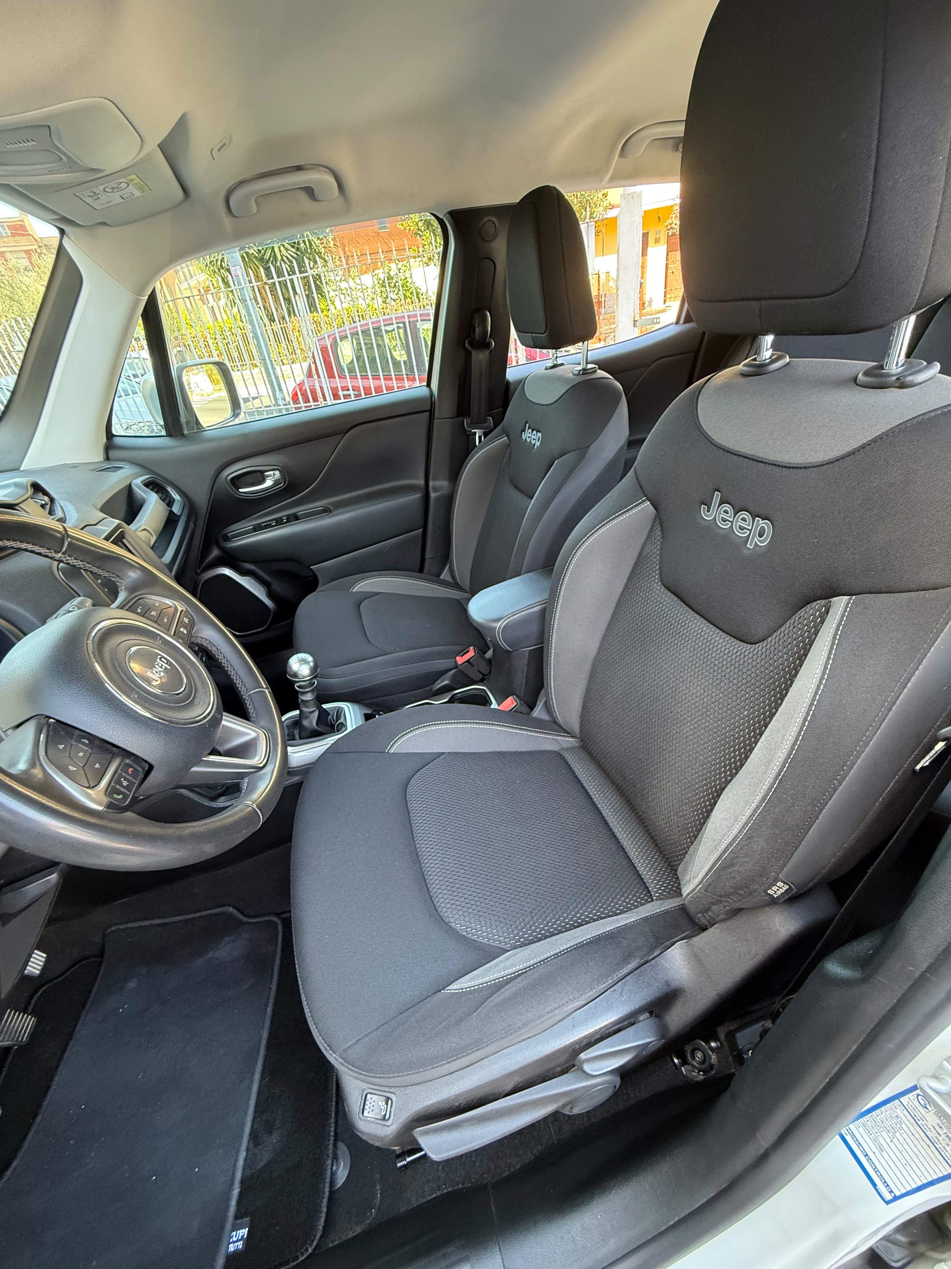Immagine 1 - Jeep Renegade 1.6 mjt ALL. Limited 130cv **VETTURA ITALIANA**