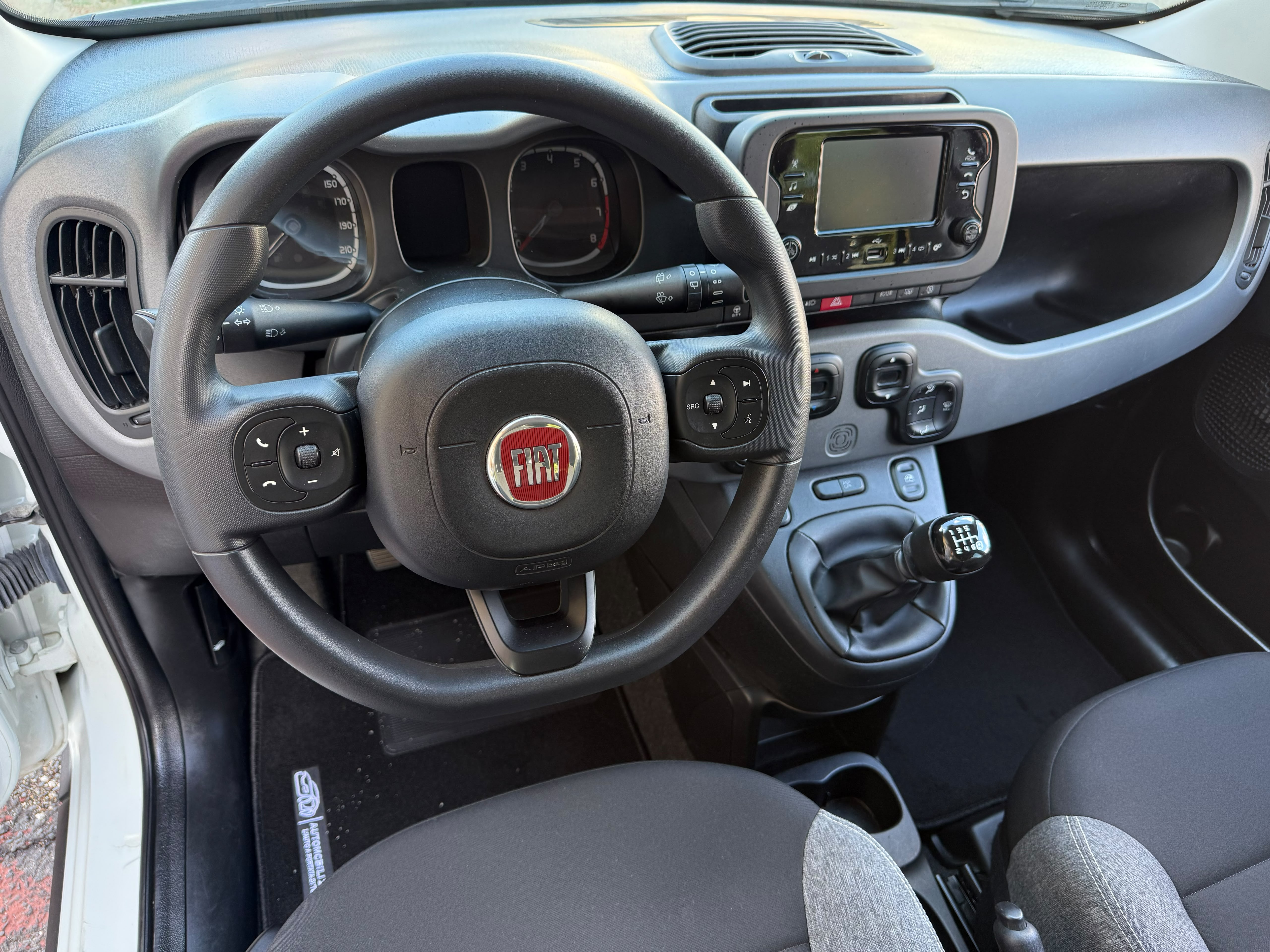 Immagine 3 - FIAT PANDA HYBRID ALL. CITY LIFE 