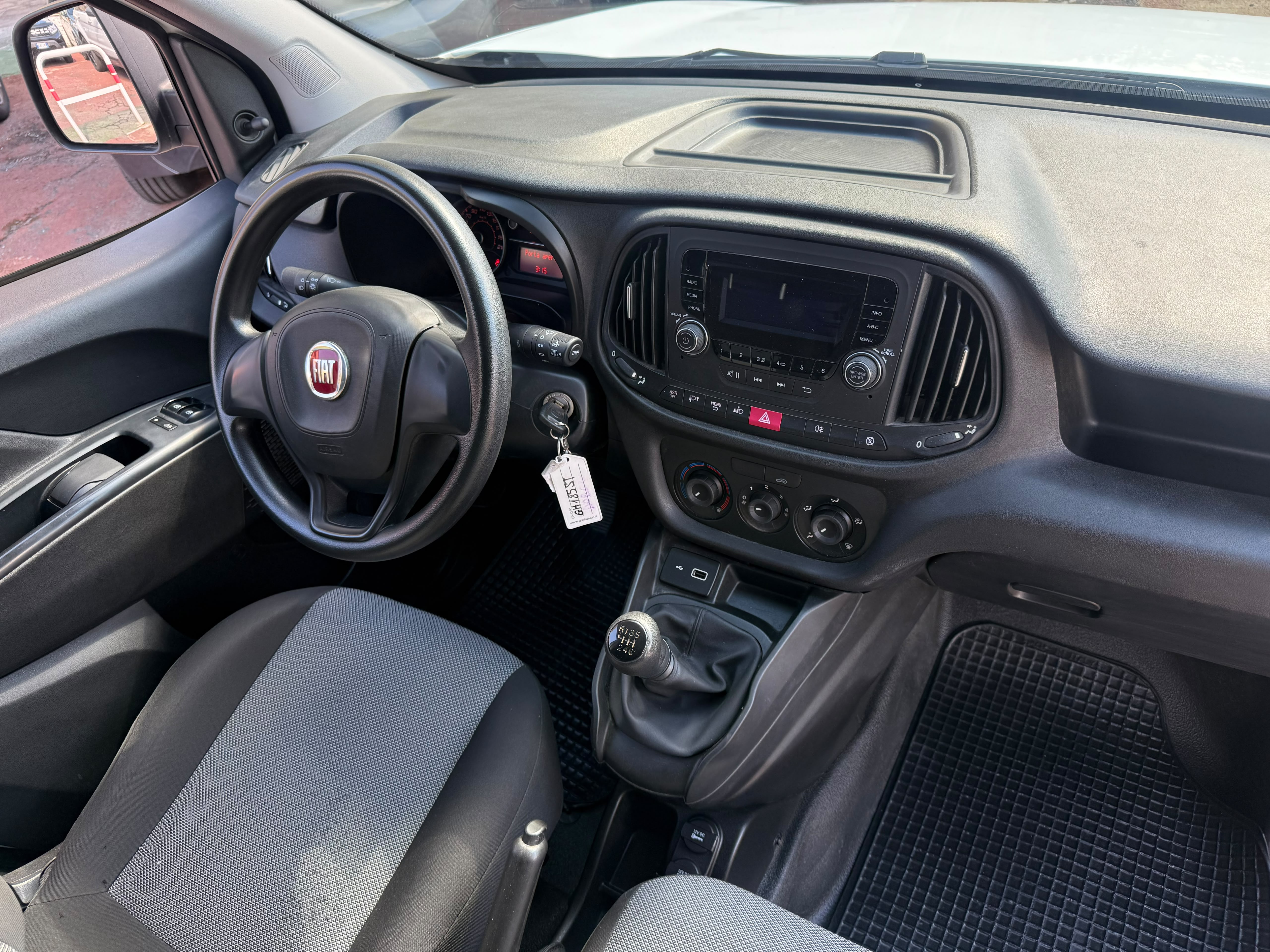 Immagine 1 - FIAT DOBLO'-68.000KM-PRONTA CONSEGNA!!