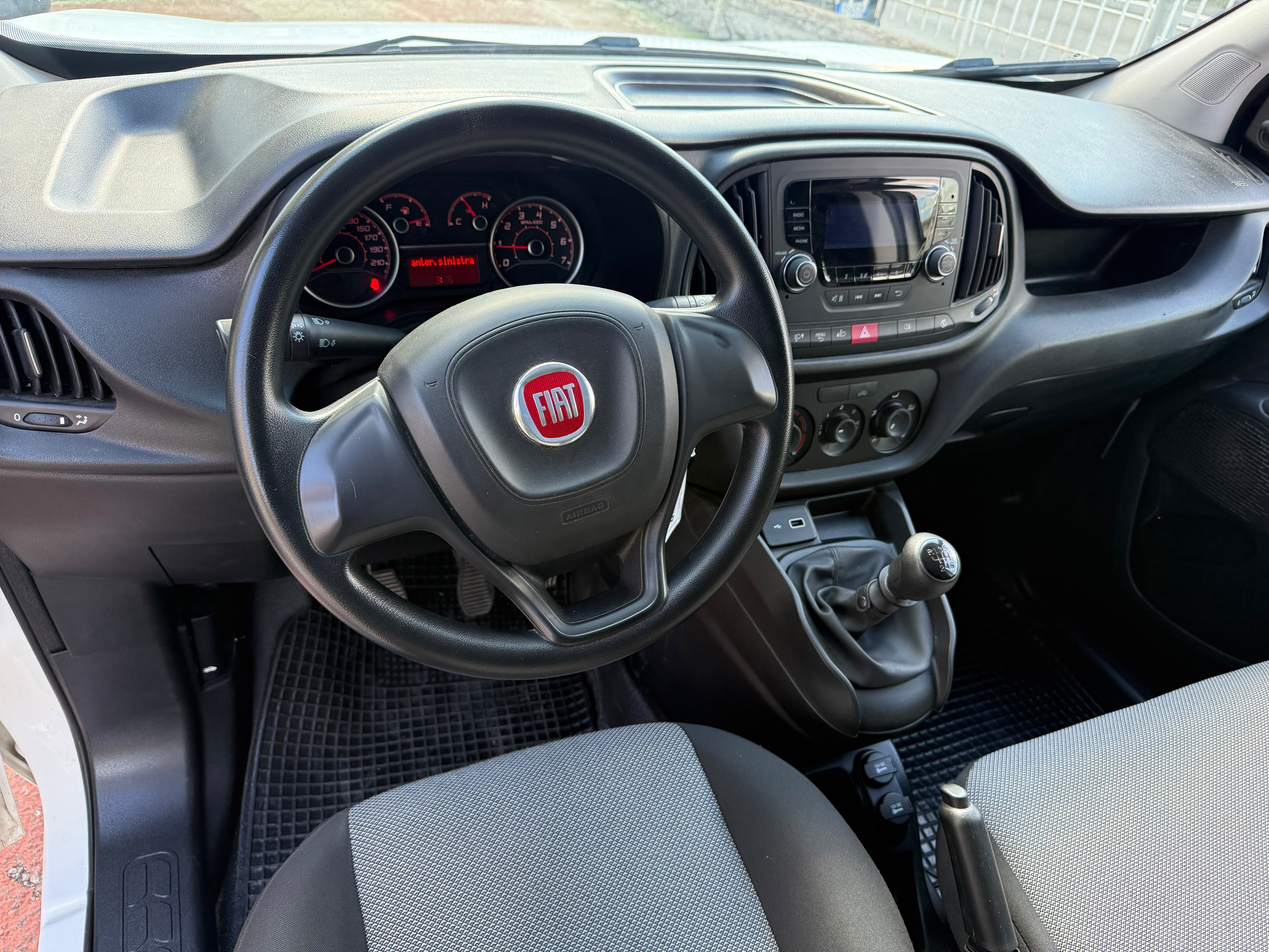 Immagine 3 - FIAT DOBLO'-68.000KM-PRONTA CONSEGNA!!