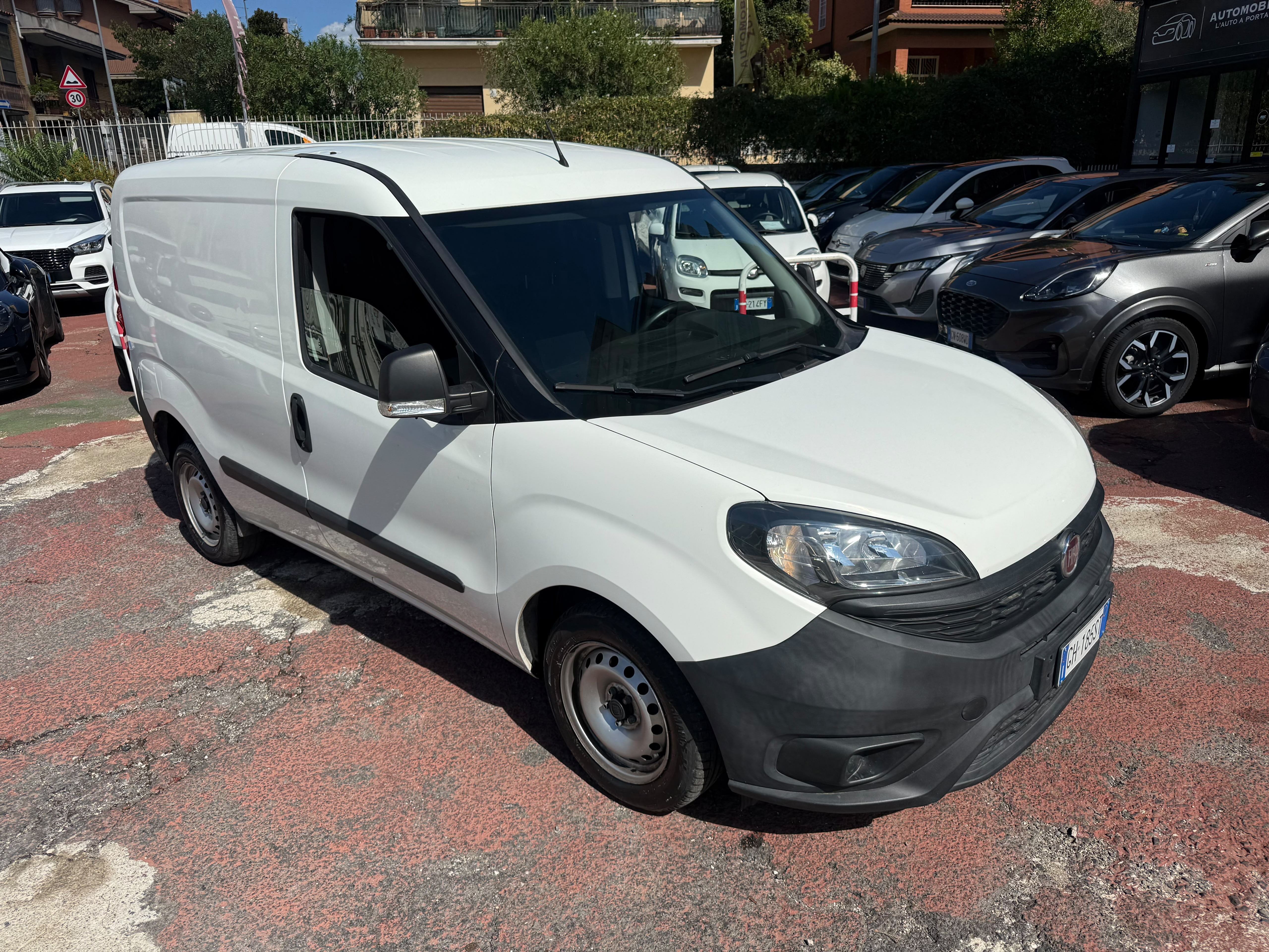 Immagine 1 - FIAT DOBLO'-68.000KM-PRONTA CONSEGNA!!