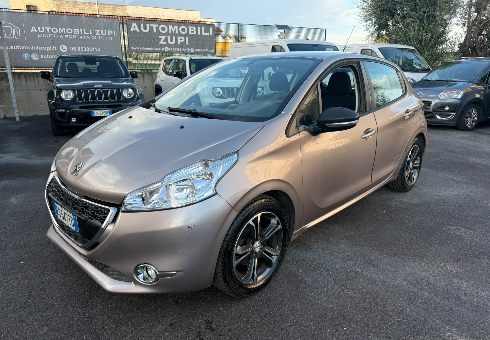 Peugeot 208 Serie Puretech 82cv Allure