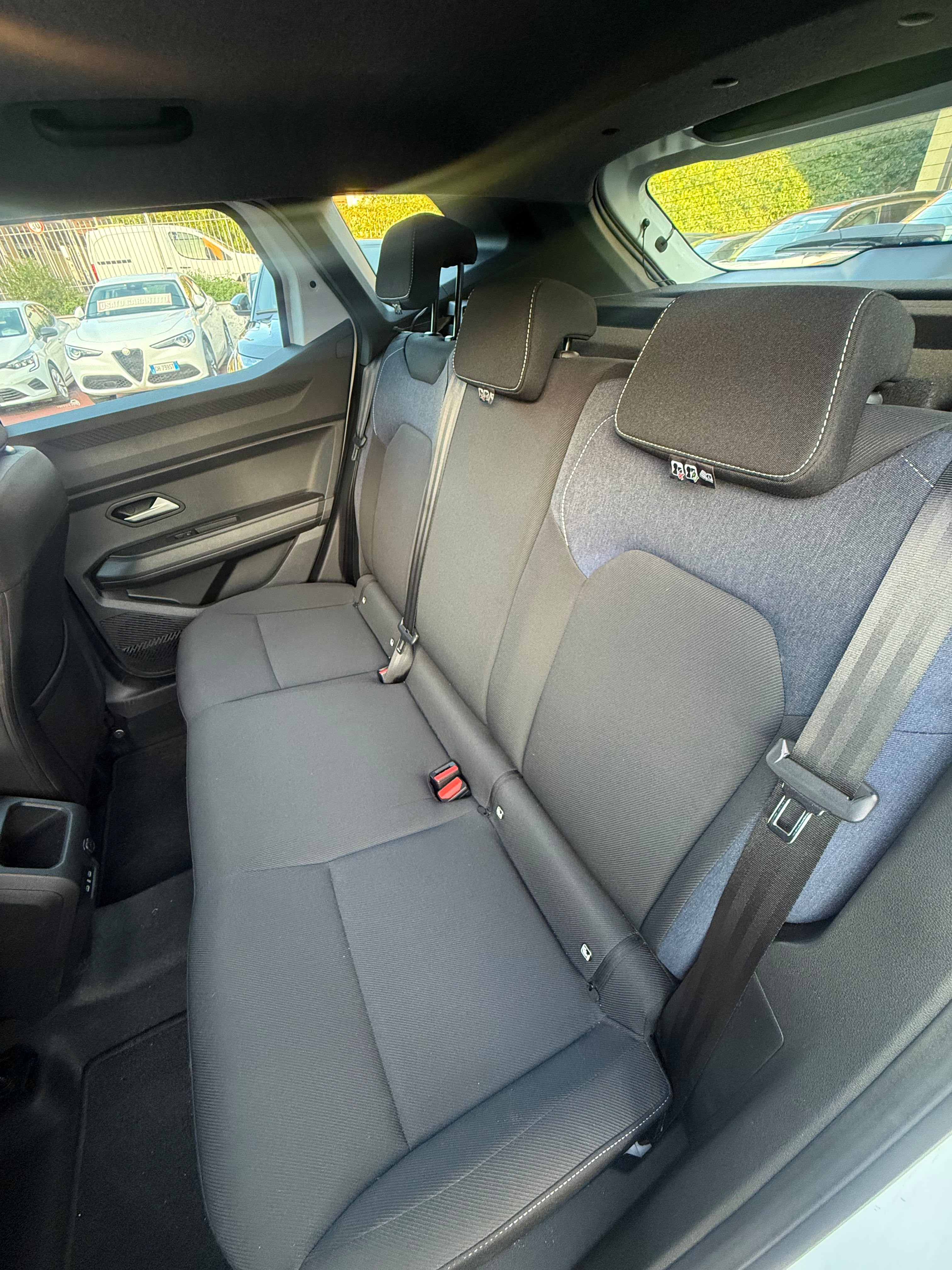 Immagine 2 - Dacia Duster 1.2 Eco-G Journey 120cv