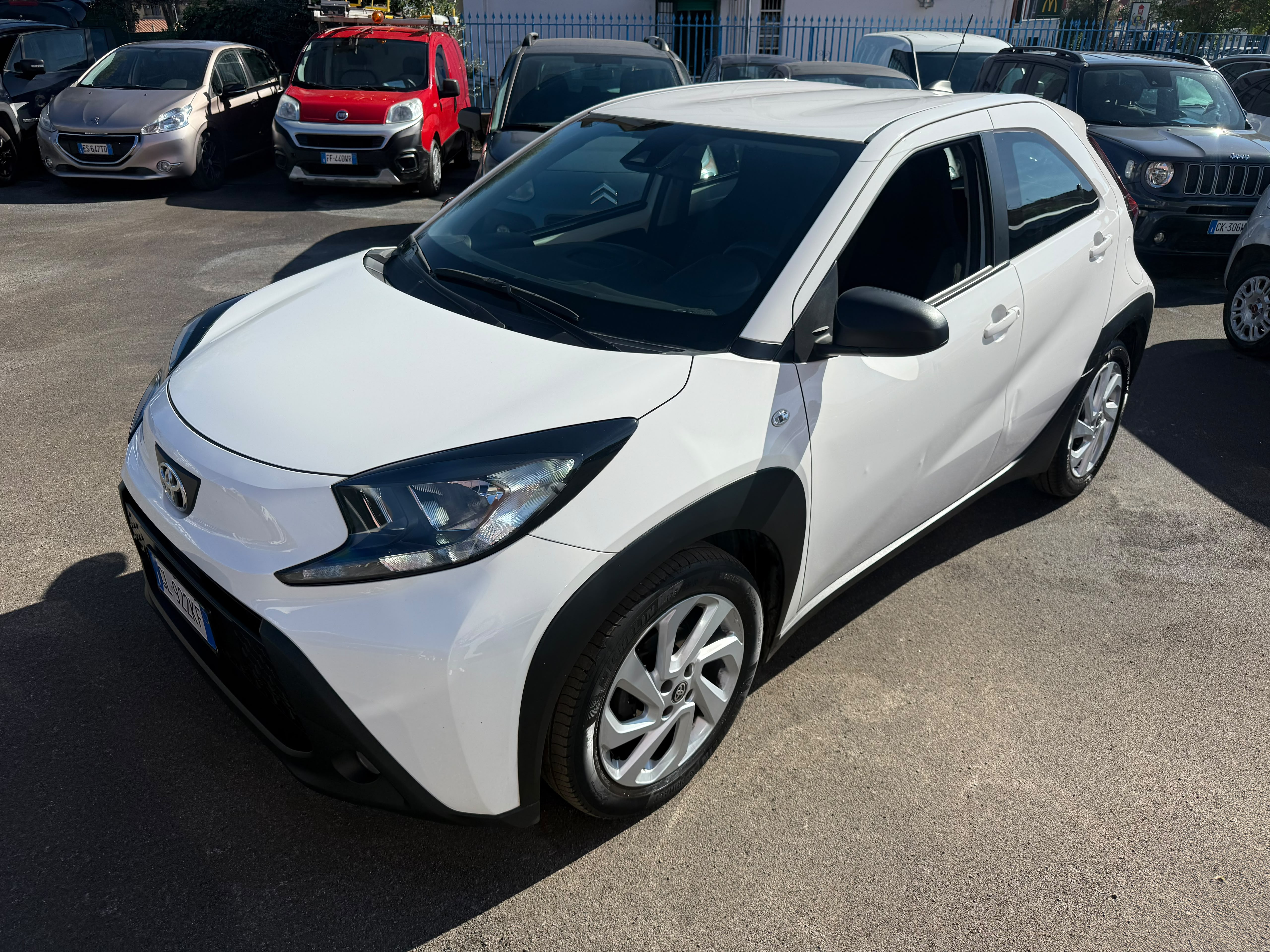 Immagine 4 - Toyota Aygo X All. Lounge 1.0 72cv